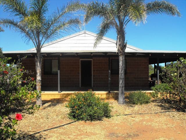 18 Glaris Street, CARNARVON WA 6701, Carnarvon - Thumbnail 5