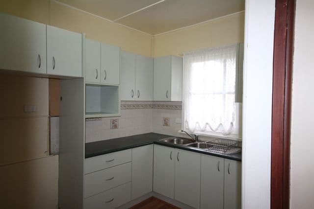 80 Oberon Street, OBERON NSW 2787, Oberon - Thumbnail 2