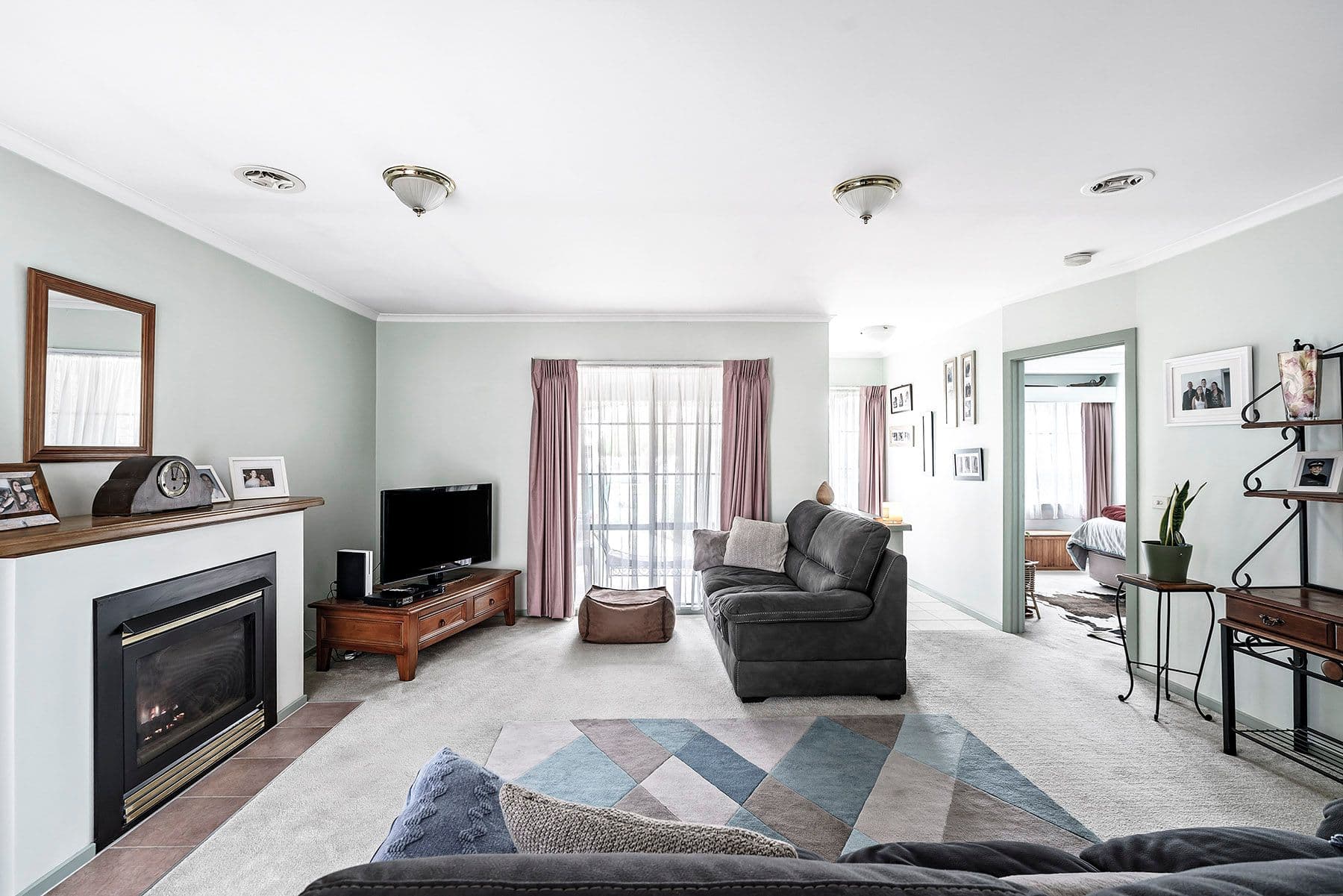 10 Rose Street, Altona VIC 3018, Altona - Thumbnail 2