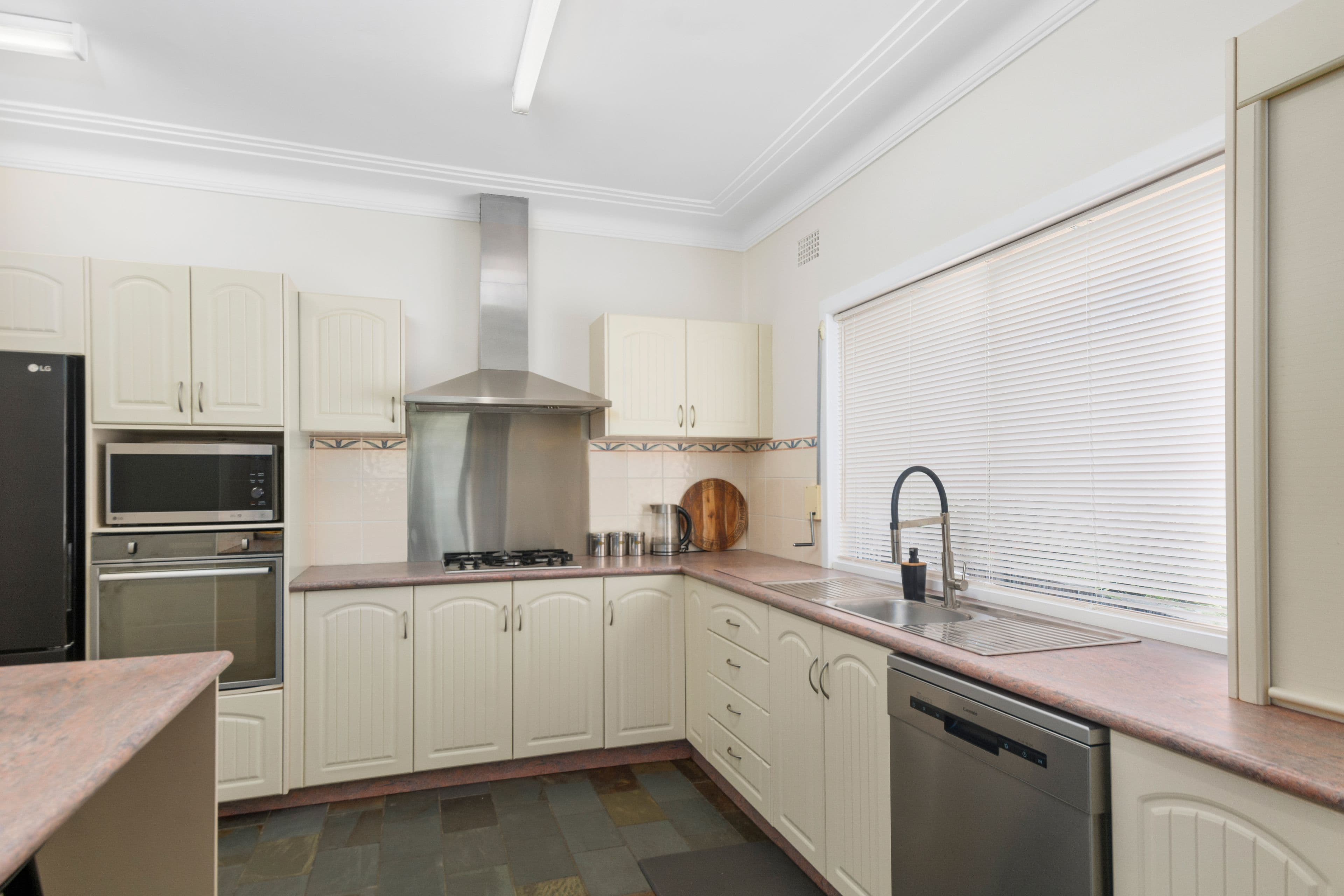 146 Marshall Street, Dapto NSW 2530, Dapto - Thumbnail 4