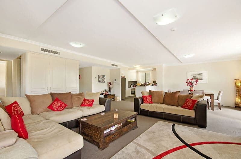 12-18 Sherwin Avenue, CASTLE HILL NSW 2154, Castle Hill - Thumbnail 3
