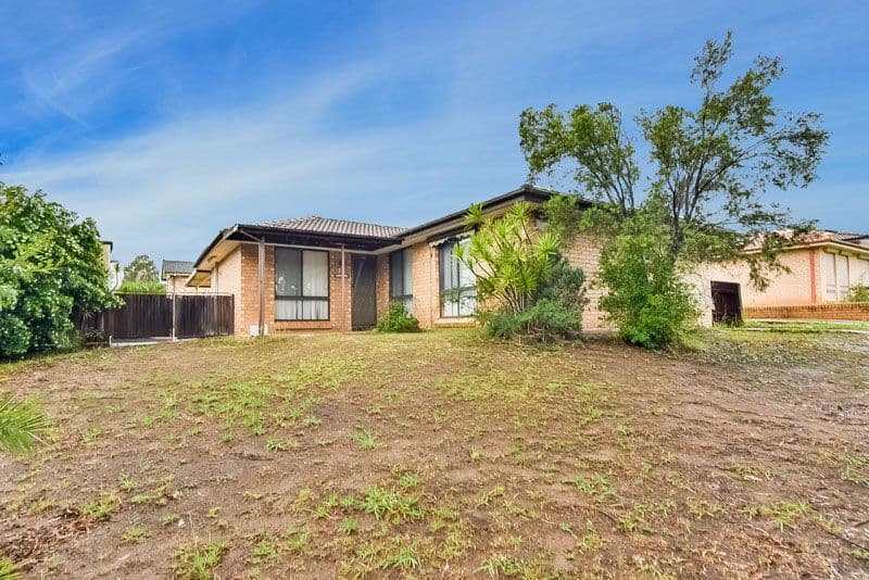 71 Spitfire Drive, Raby - Image 1