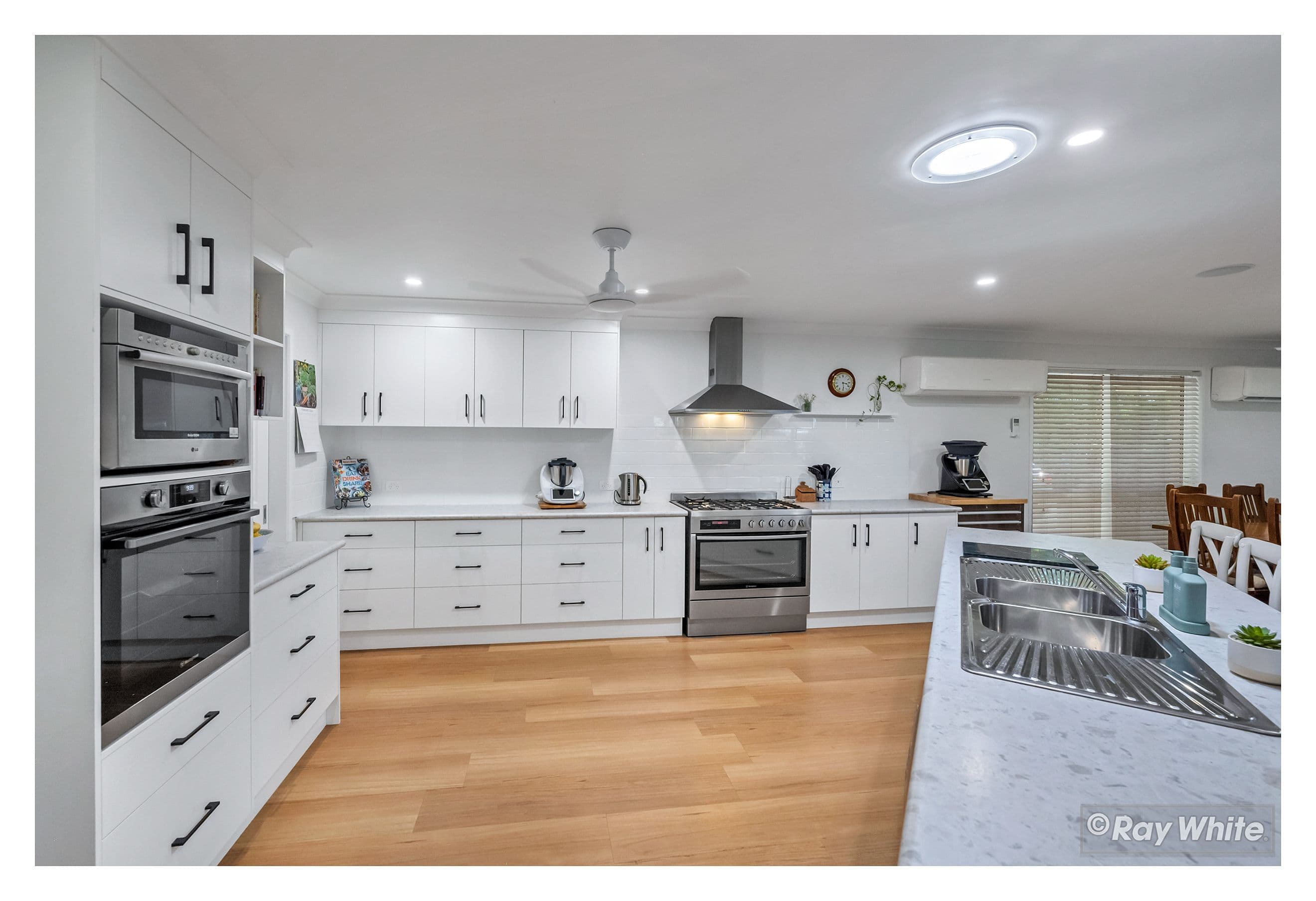 30 Mark Acton Close, Rockyview QLD 4701, Rockyview - Thumbnail 2
