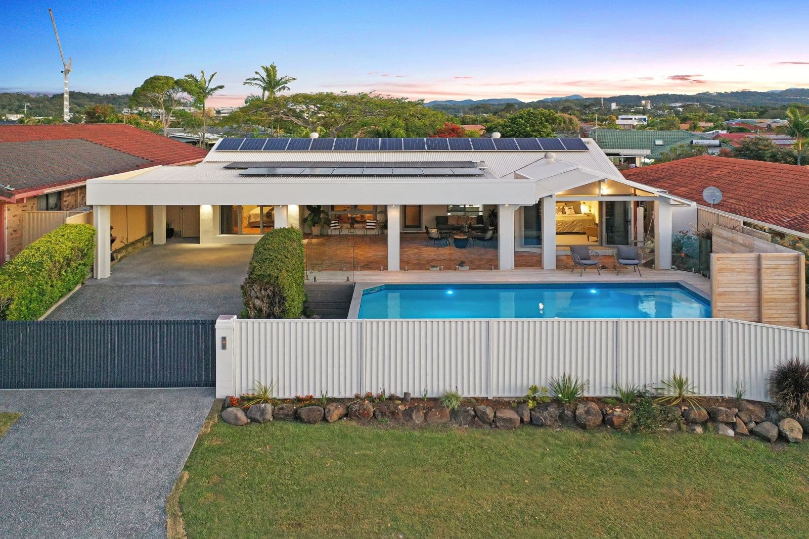 23 Redleaf Court, Burleigh Waters QLD 4220, Burleigh Waters - Thumbnail 2