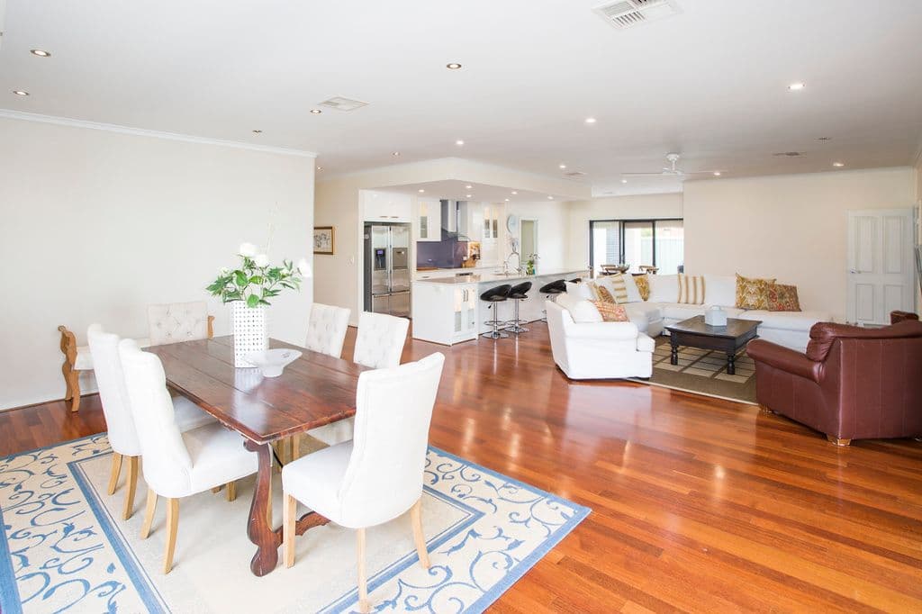 2 Holly Court, Mawson Lakes SA 5095, Mawson Lakes - Thumbnail 7