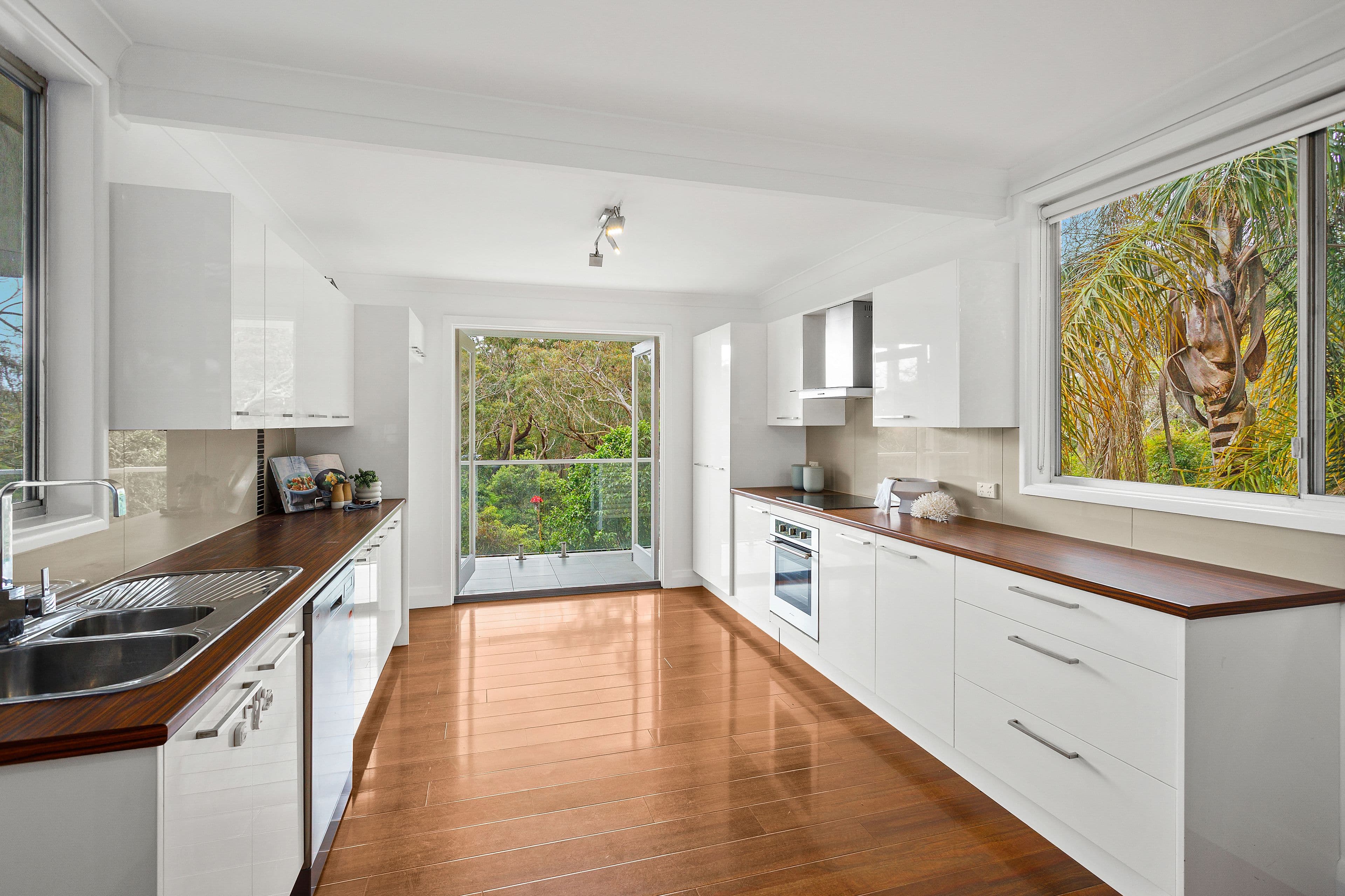 12 Hollings Crescent, Heathcote NSW 2233, Heathcote - Image 1