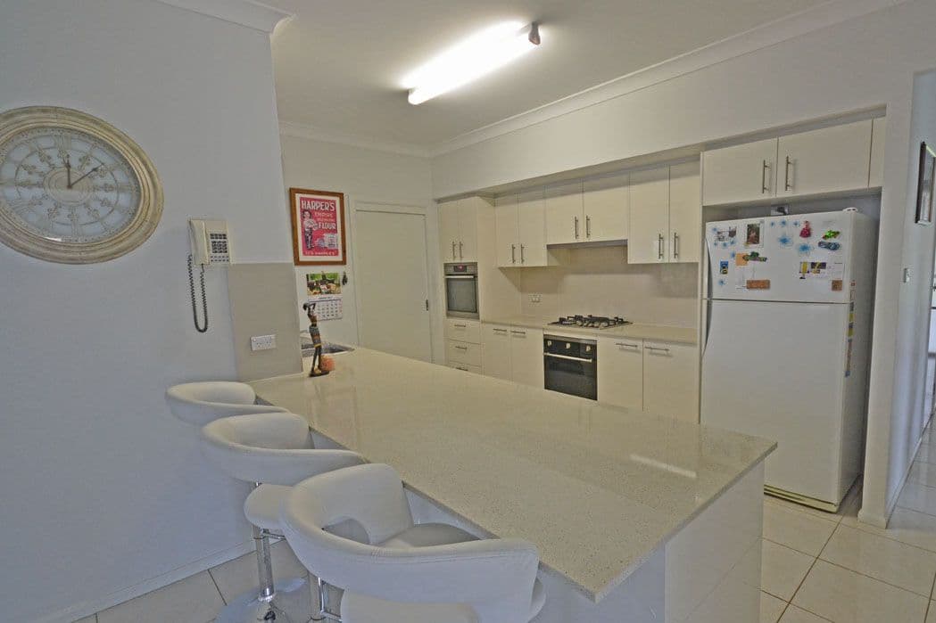 30 Stargard Crescent, PICTON NSW 2571, Picton - Thumbnail 4
