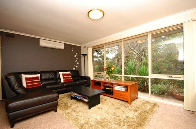 32 Churchill Drive, MOOROOLBARK VIC 3138, Mooroolbark - Thumbnail 3