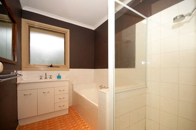 32 Churchill Drive, MOOROOLBARK VIC 3138, Mooroolbark - Thumbnail 6