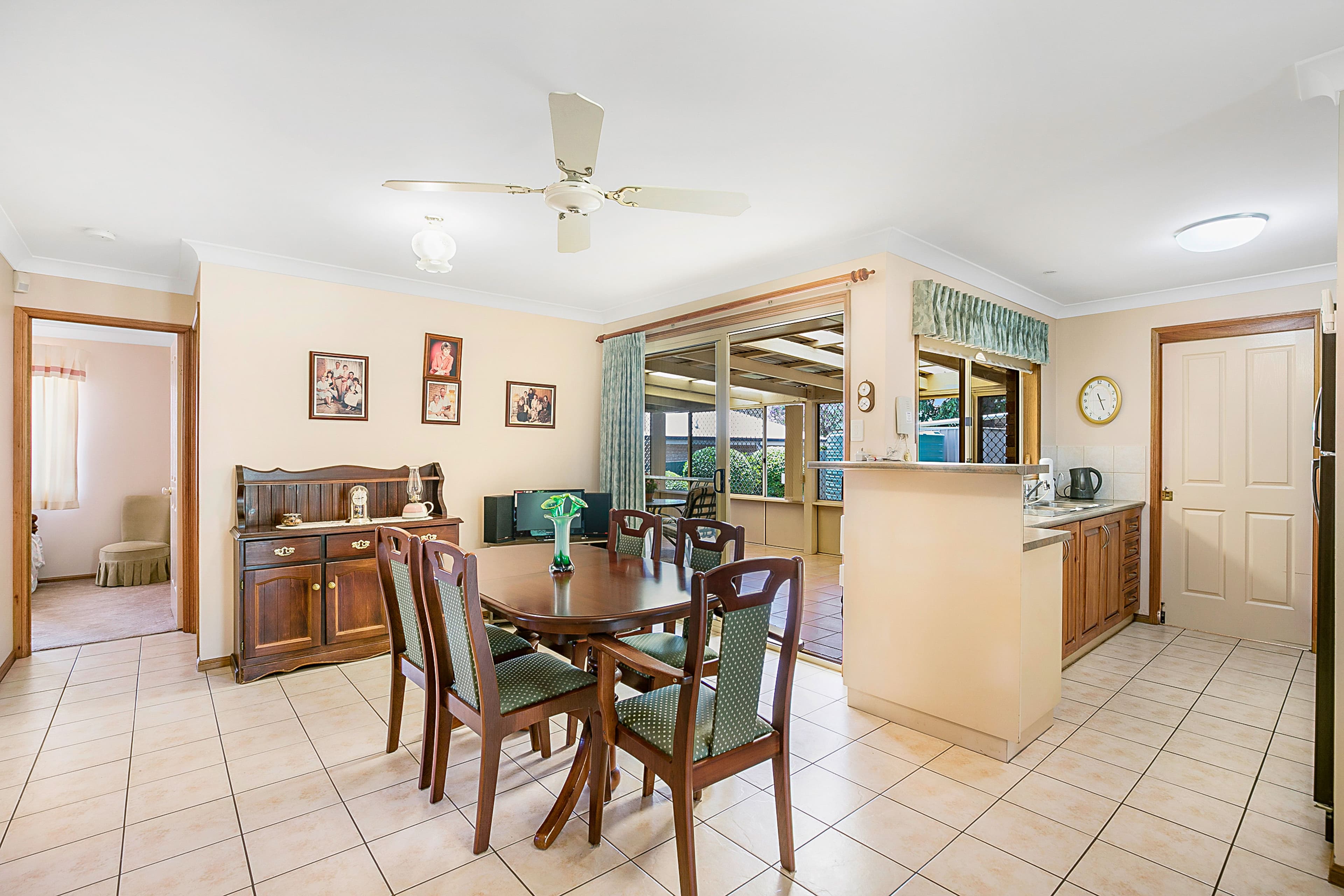 10 Darmstadt Court, Kearneys Spring QLD 4350, Kearneys Spring - Thumbnail 2