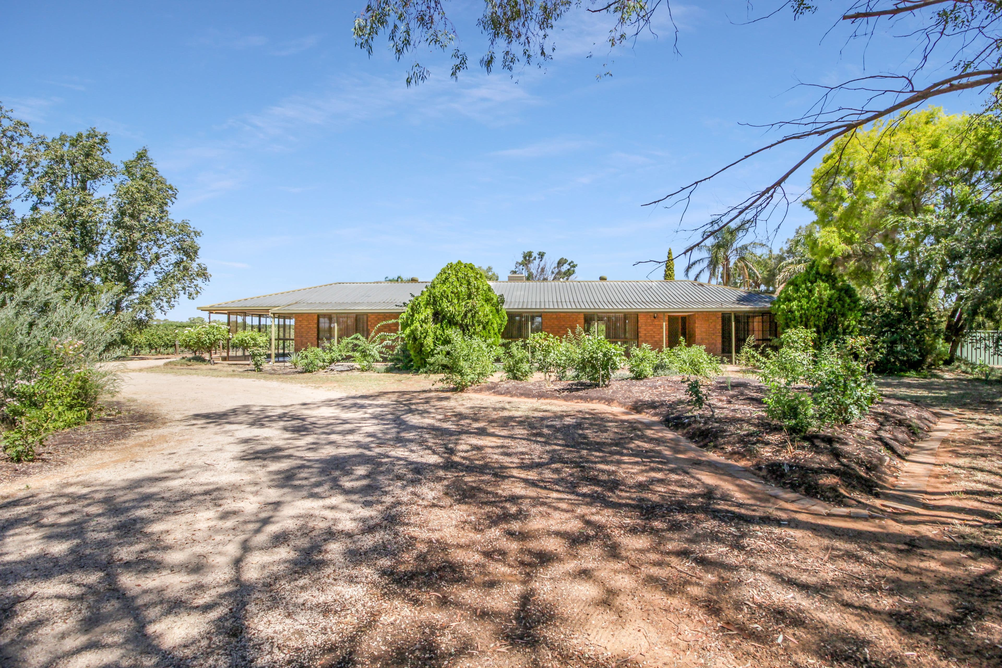 287 Cucumunga Street, Renmark SA 5341, Renmark West - Thumbnail 2