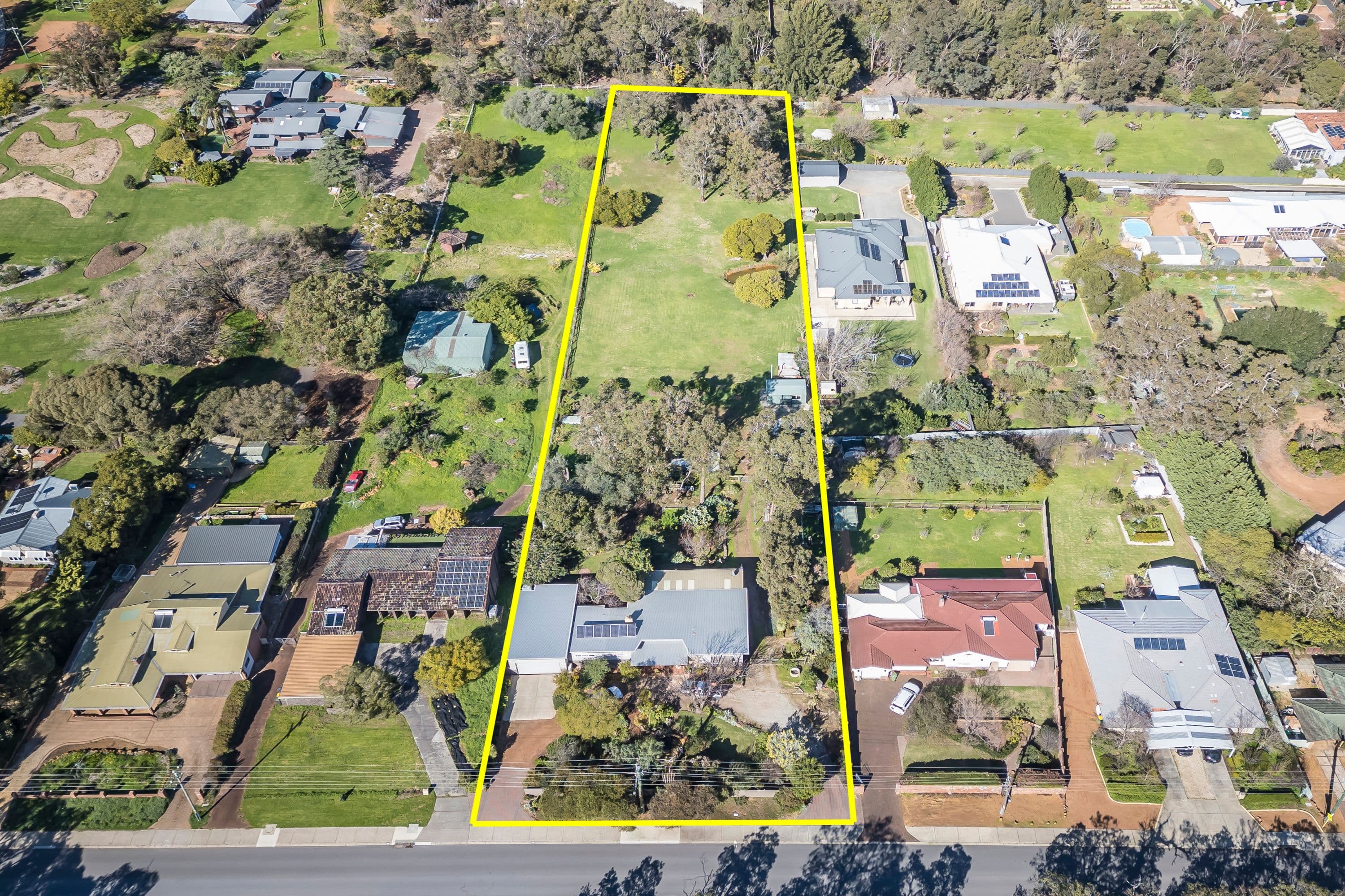 101 Glyde Road, Lesmurdie WA 6076, Lesmurdie - Thumbnail 2