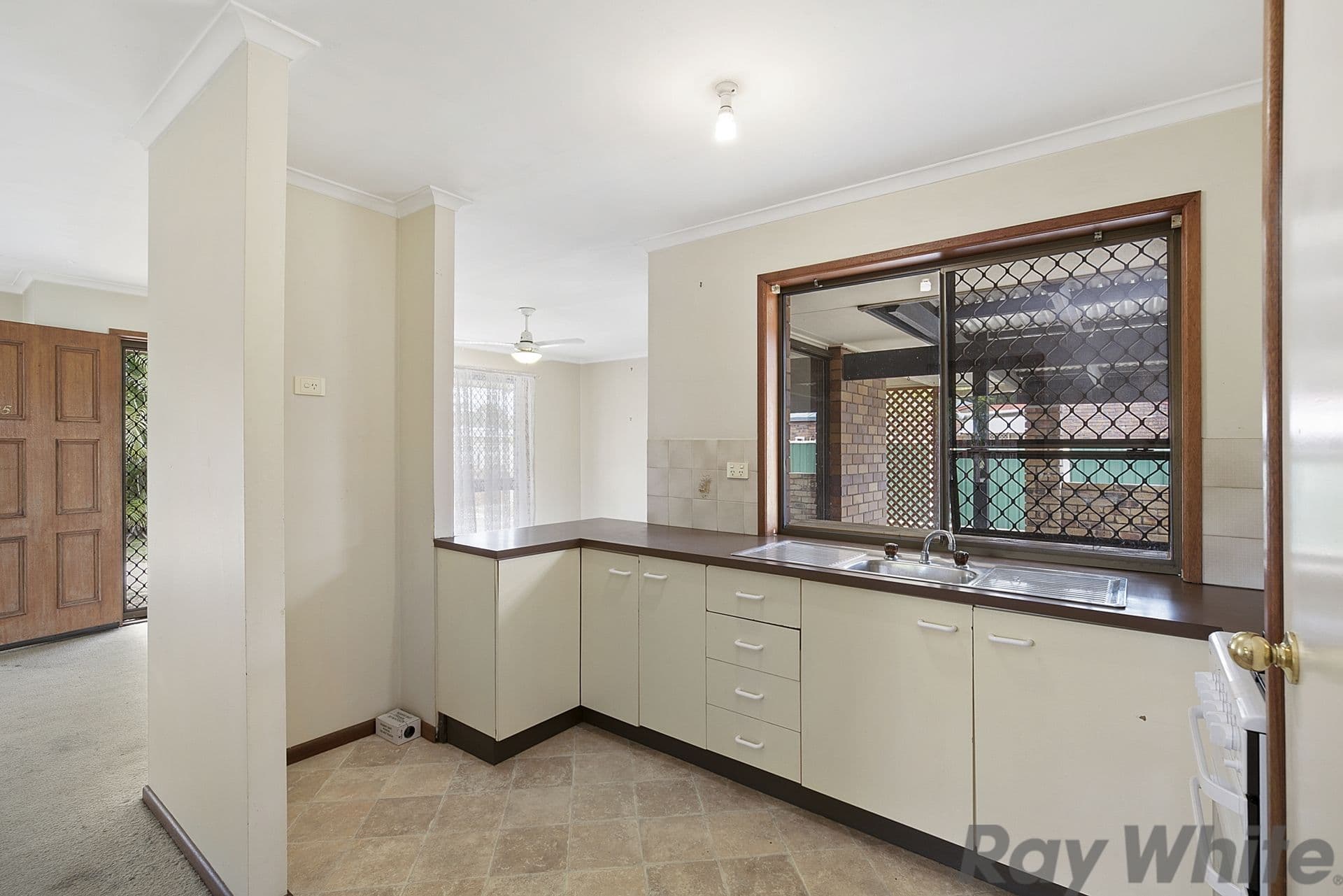 25 Kippah Street, Deception Bay QLD 4508, Deception Bay - Thumbnail 3