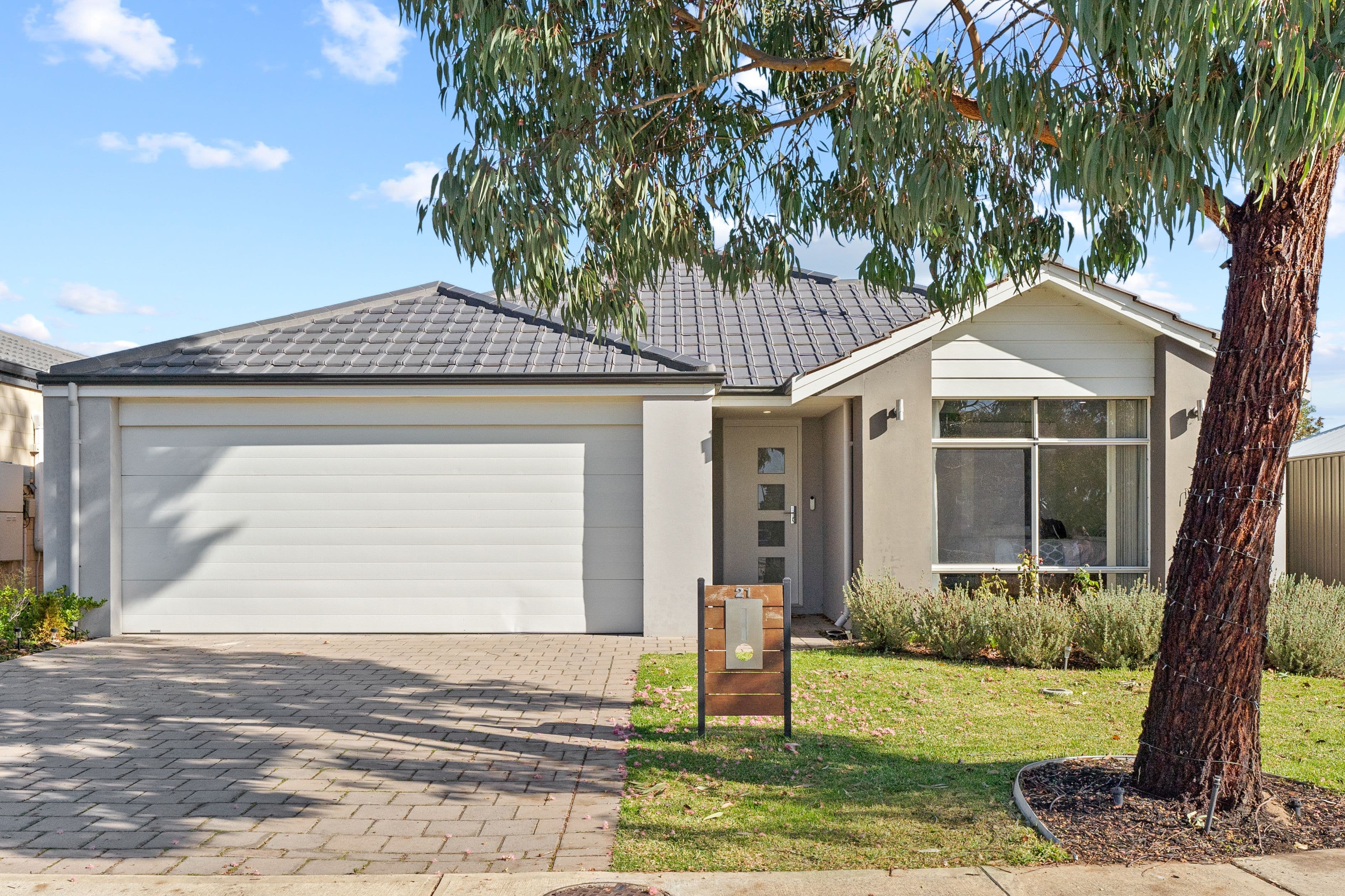 21 Irasburg Parade, Wellard WA 6170, Wellard - Thumbnail 2