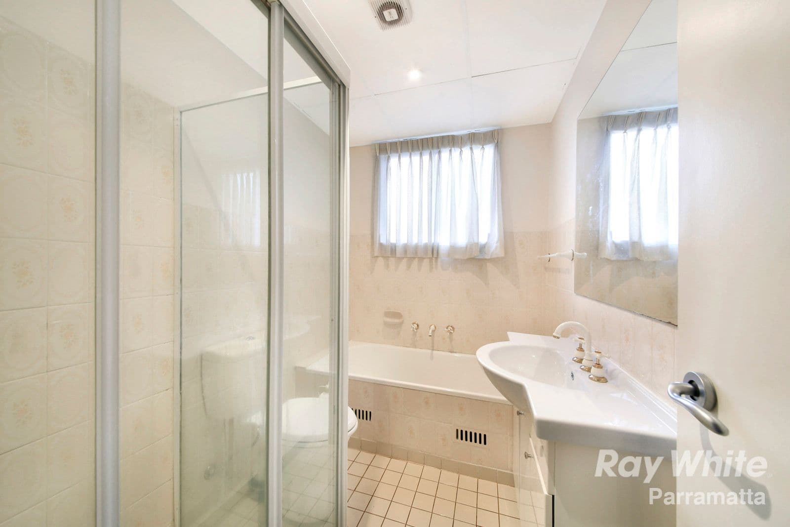 10 Park Avenue, Westmead NSW 2145, Westmead - Thumbnail 3