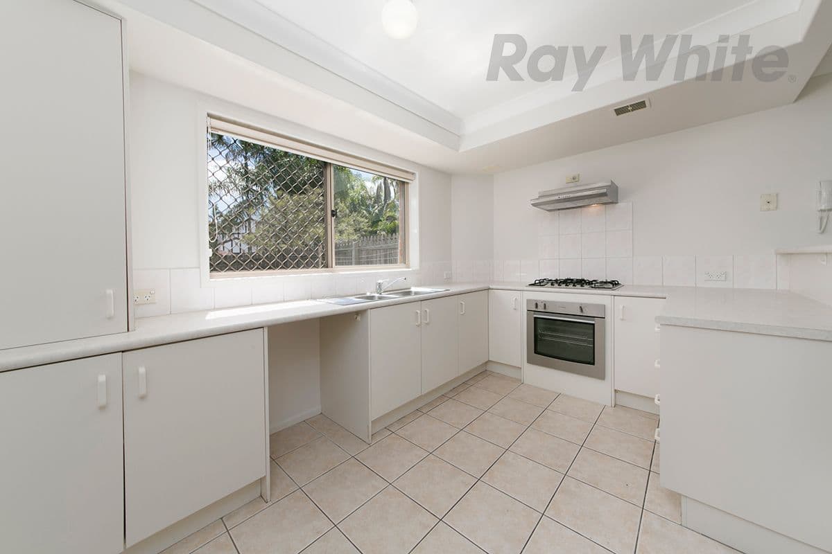 77 Nursery Avenue, Runcorn QLD 4113, Runcorn - Thumbnail 3