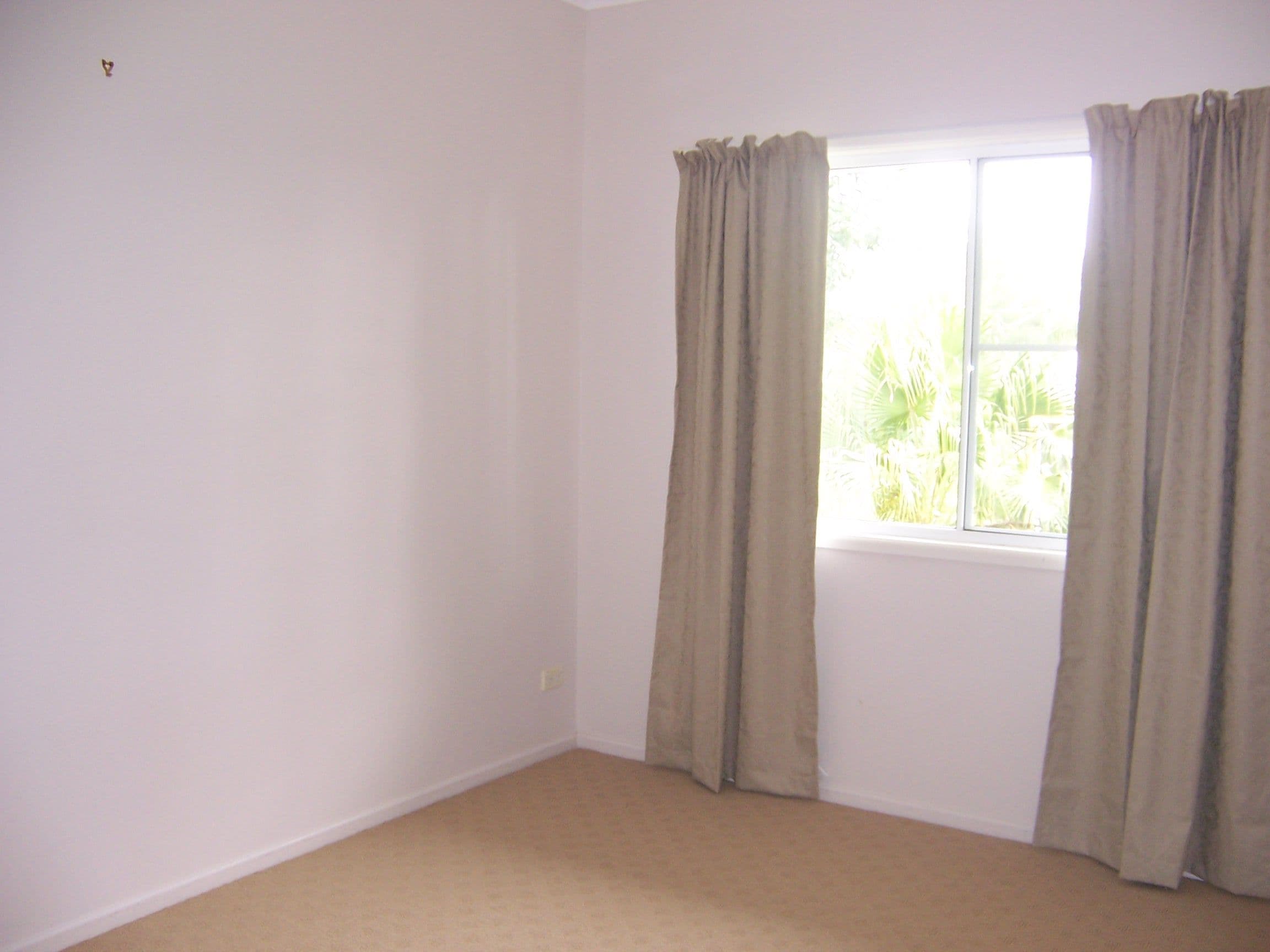 2 Thomas Place, Emerald QLD 4720, Emerald - Thumbnail 6