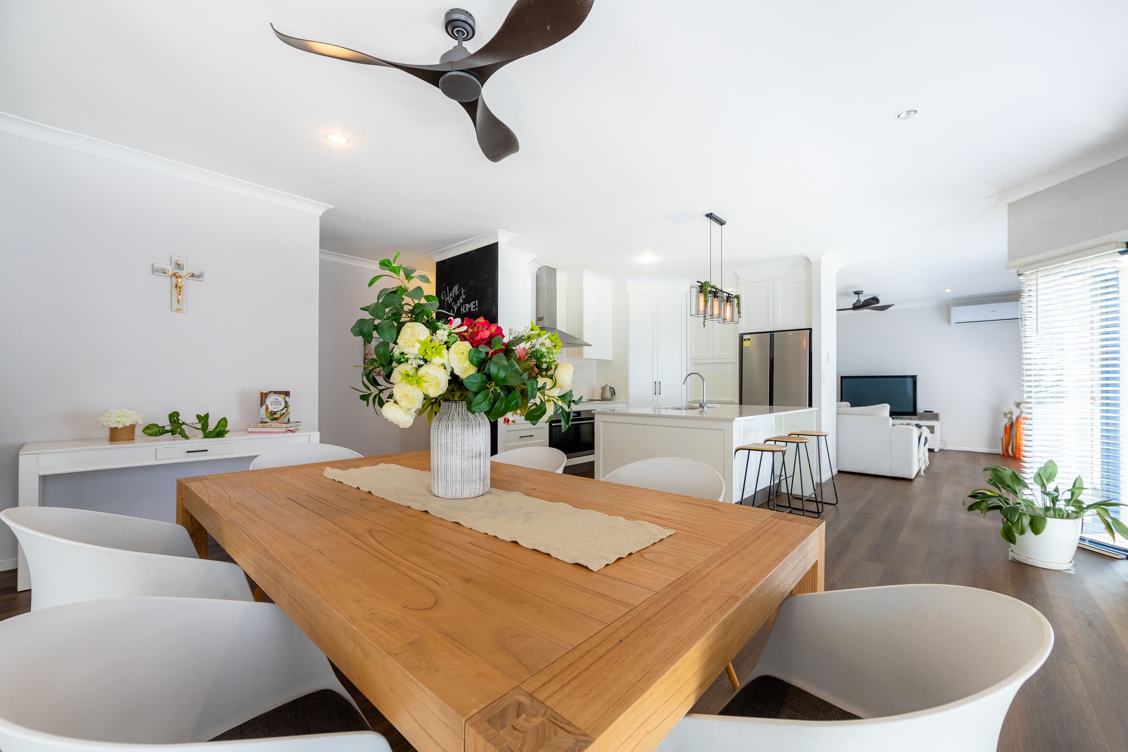 5 Nepean Court, Varsity Lakes QLD 4227, Varsity Lakes - Thumbnail 2