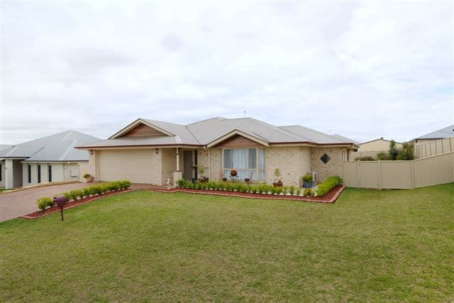 67 Whitman Street, WESTBROOK QLD 4350, Westbrook - Image 1
