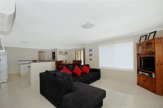 67 Whitman Street, WESTBROOK QLD 4350, Westbrook - Thumbnail 4