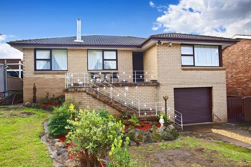 83 St Andrews Boulevard, CASULA NSW 2170, Casula - Thumbnail 4