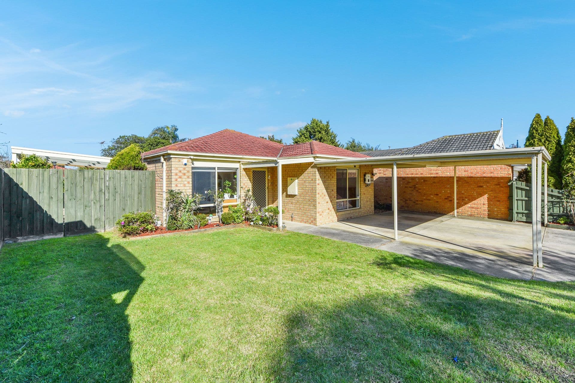 28 Armadale Drive, Narre Warren VIC 3805, Narre Warren - Thumbnail 2