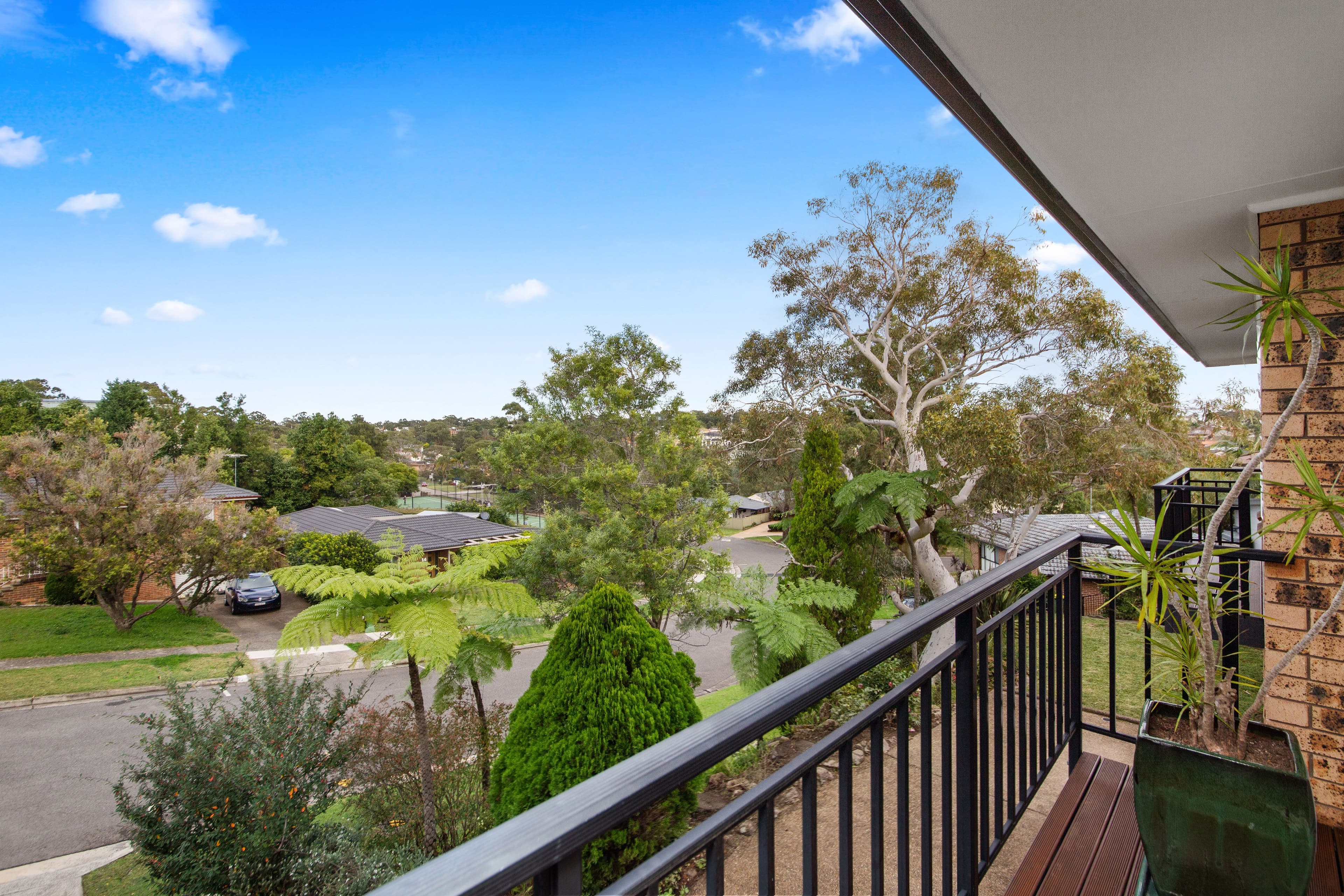 7 Bodalla Crescent, Bangor NSW 2234, Bangor - Thumbnail 2