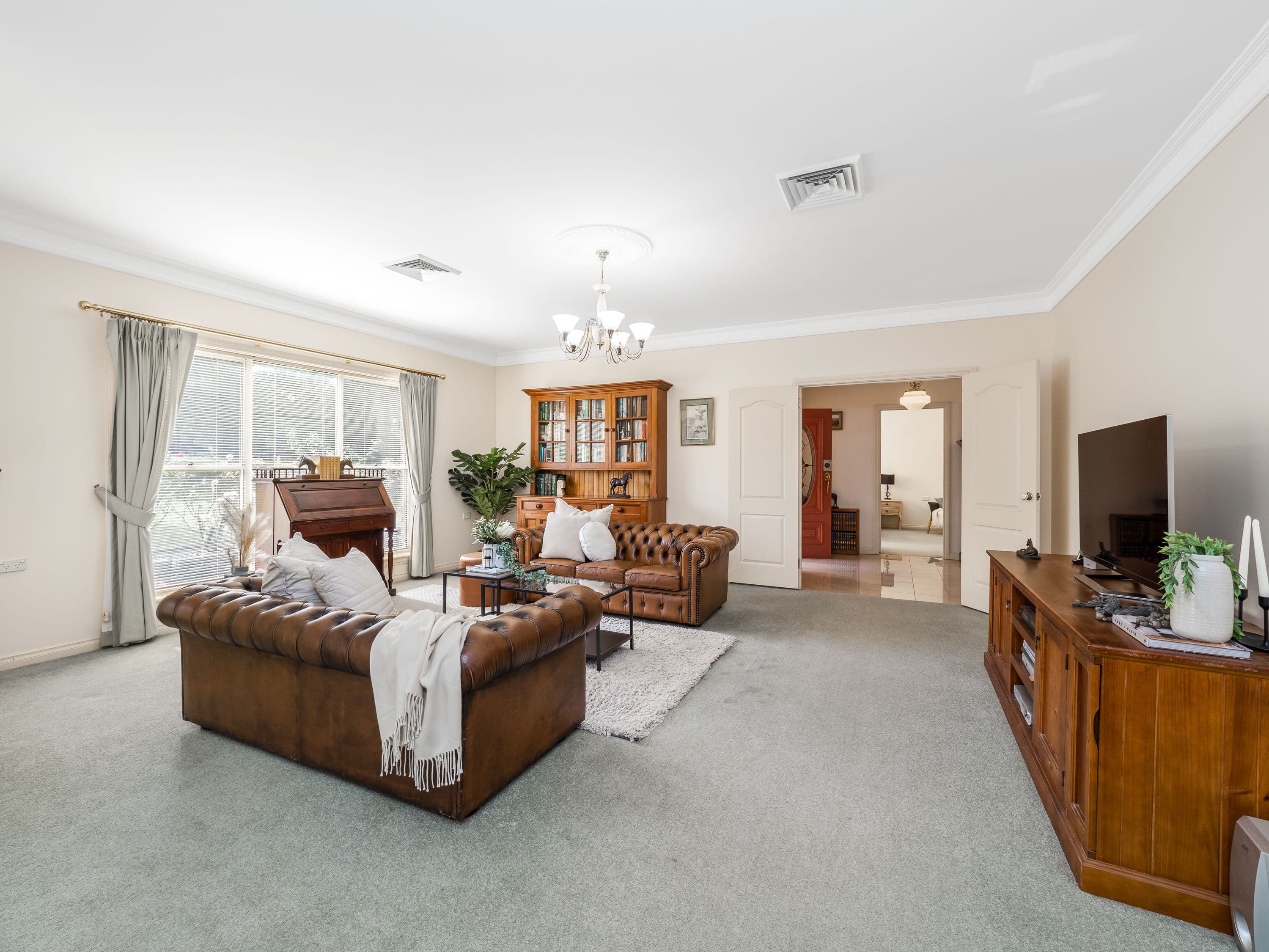 364 Spinks Road, Glossodia - Thumbnail 3
