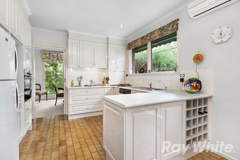 43 York Street, Glen Waverley VIC 3150, Glen Waverley - Thumbnail 4