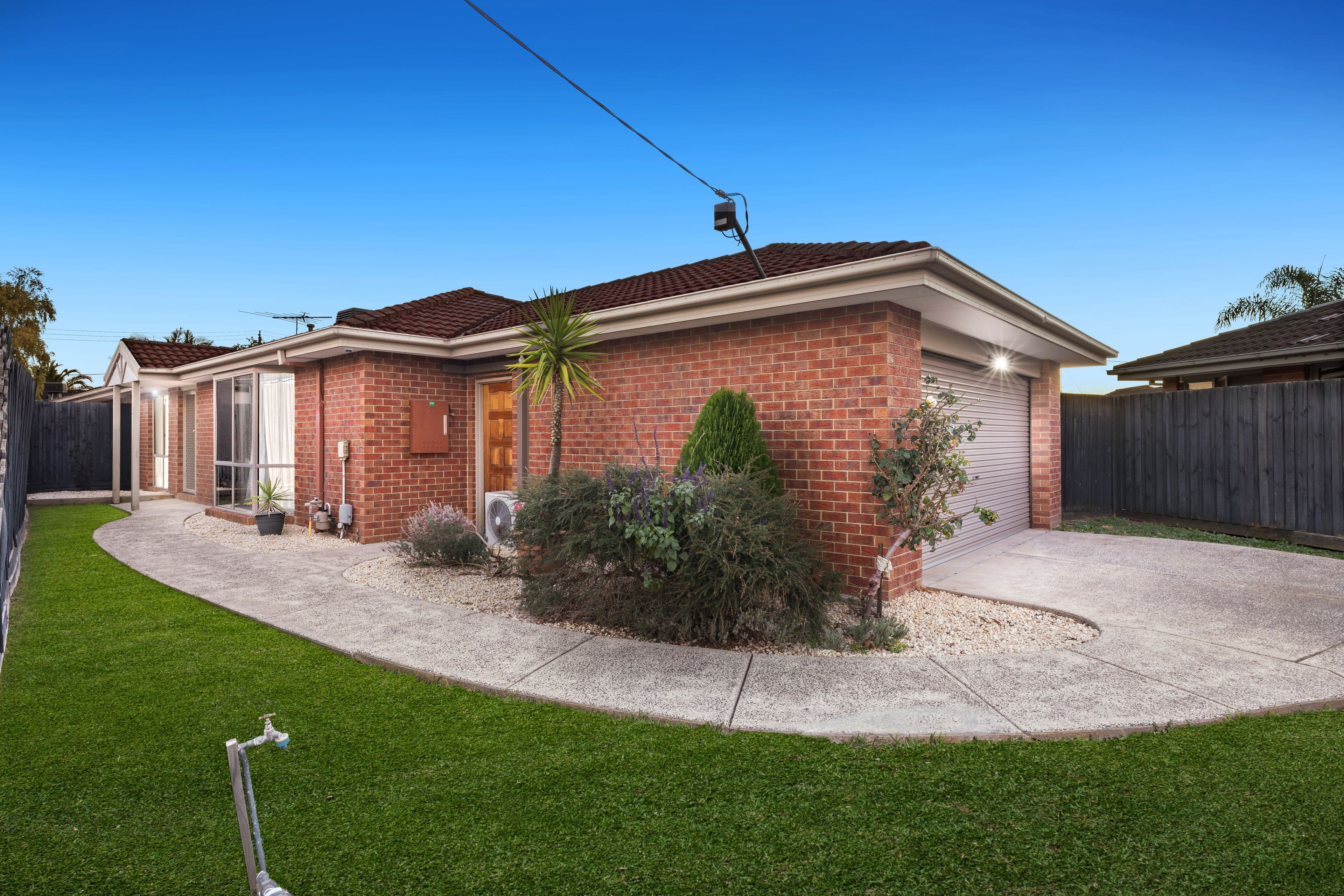 11 Dean Court, Cranbourne West VIC 3977, Cranbourne West - Image 1