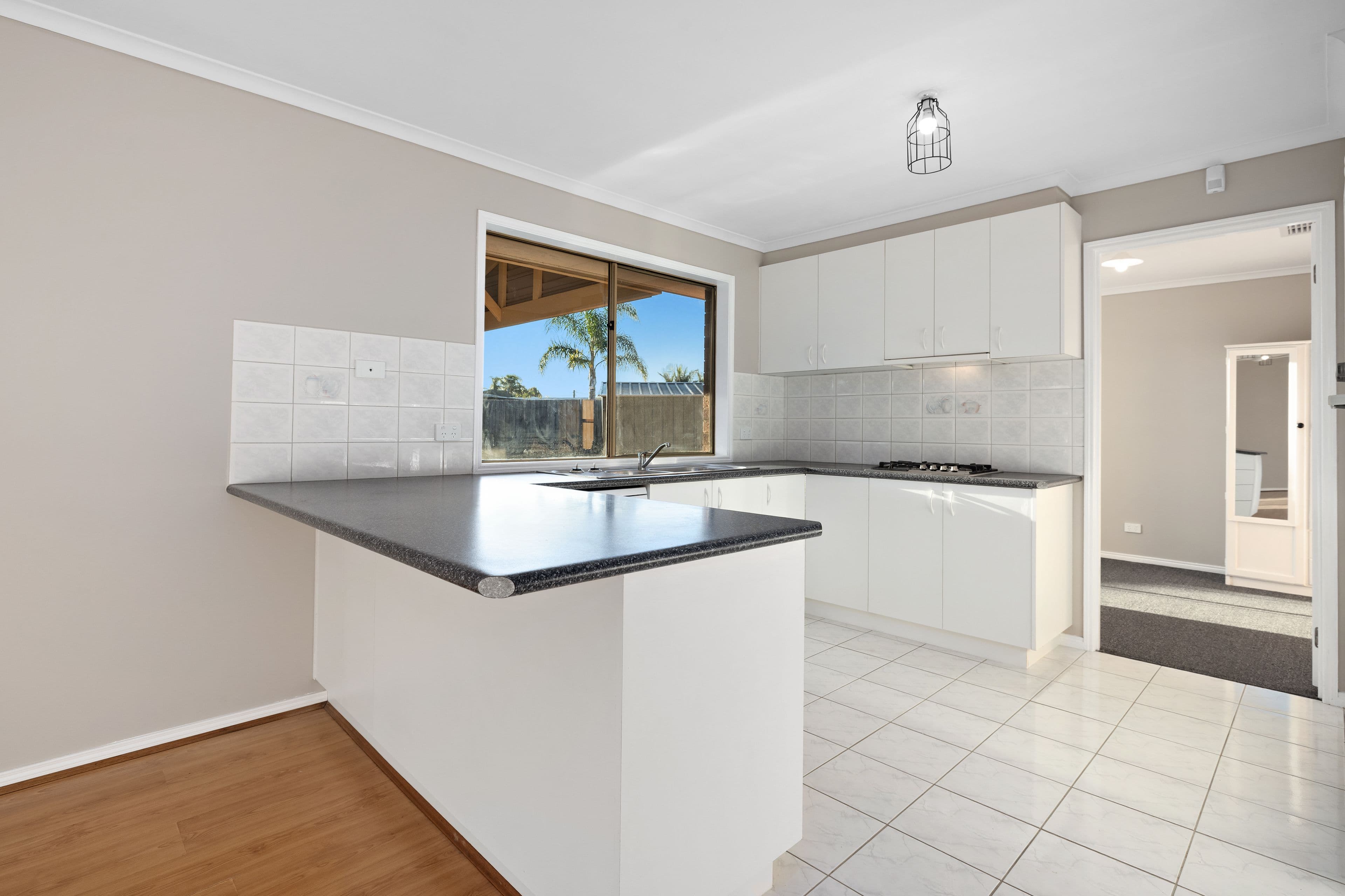 11 Dean Court, Cranbourne West VIC 3977, Cranbourne West - Thumbnail 4