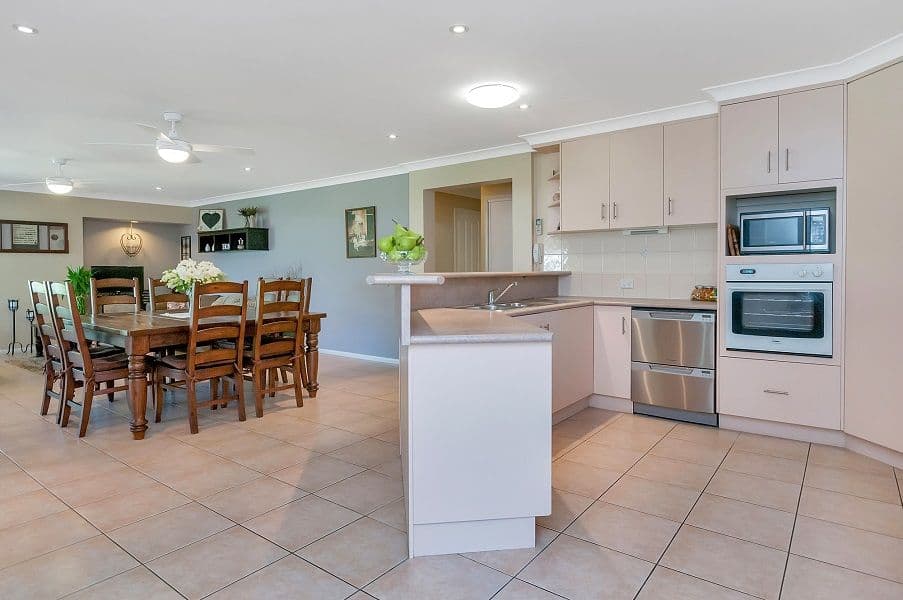 82 Jacana Crescent, FLINDERS VIEW QLD 4305, Flinders View - Thumbnail 4