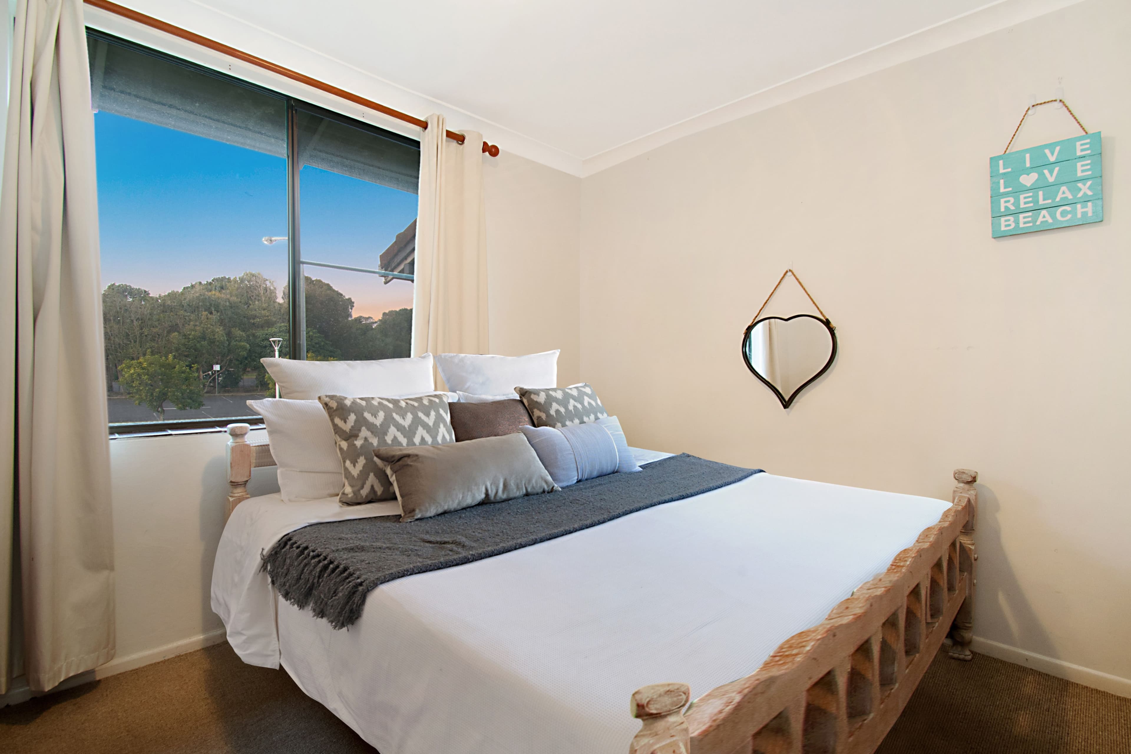 68-70 Lawson Street, Byron Bay NSW 2481, Byron Bay - Thumbnail 5