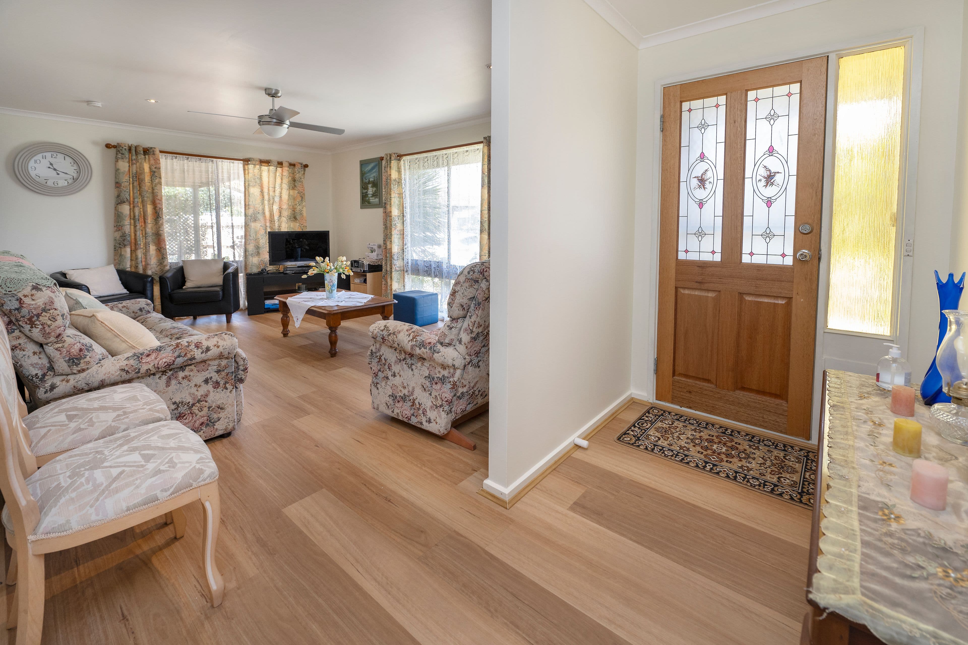 24 Domaille Crescent, Swan Hill VIC 3585, Swan Hill - Thumbnail 2