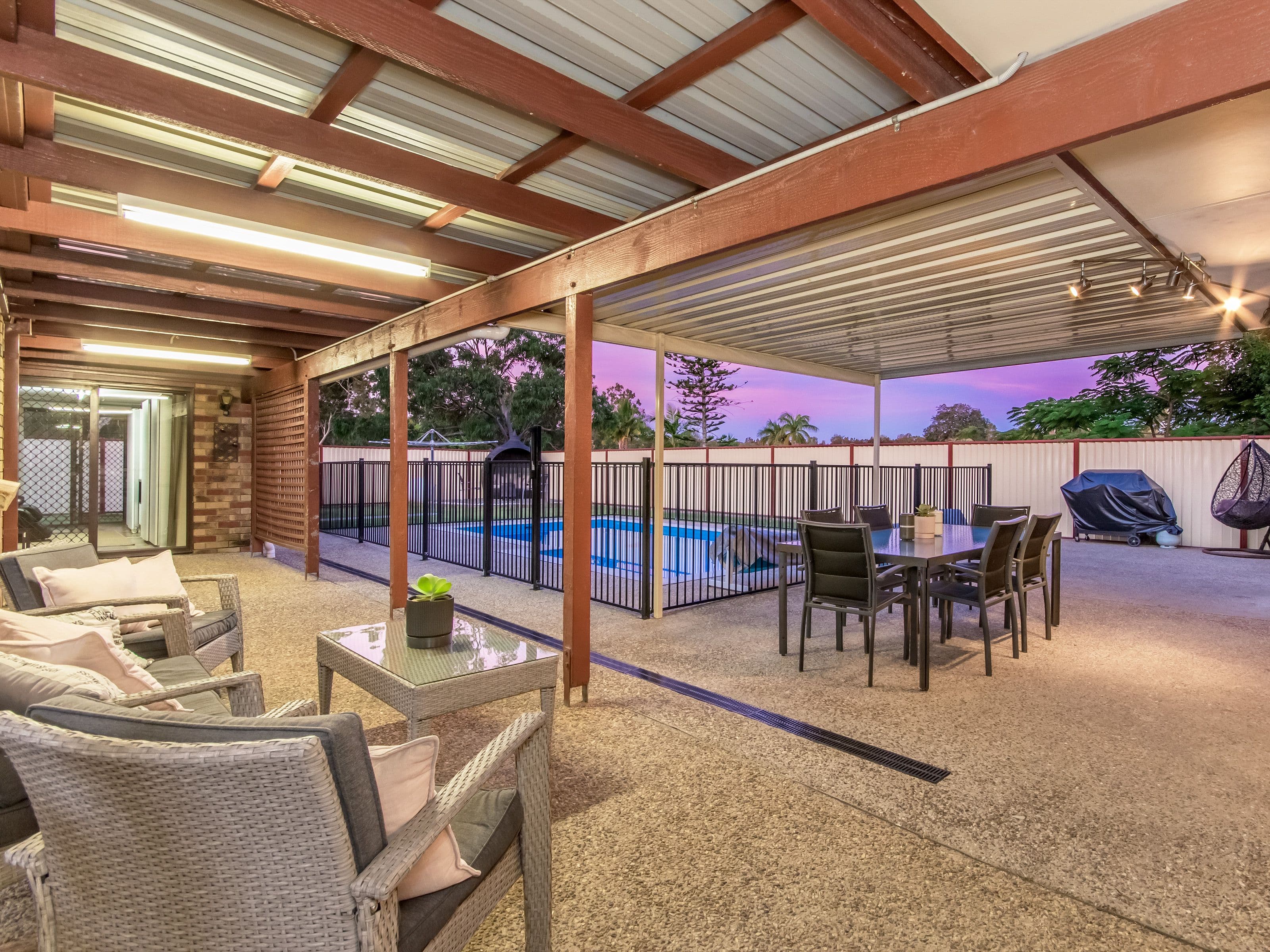 4 Plympton Court, Helensvale QLD 4212, Helensvale - Thumbnail 5