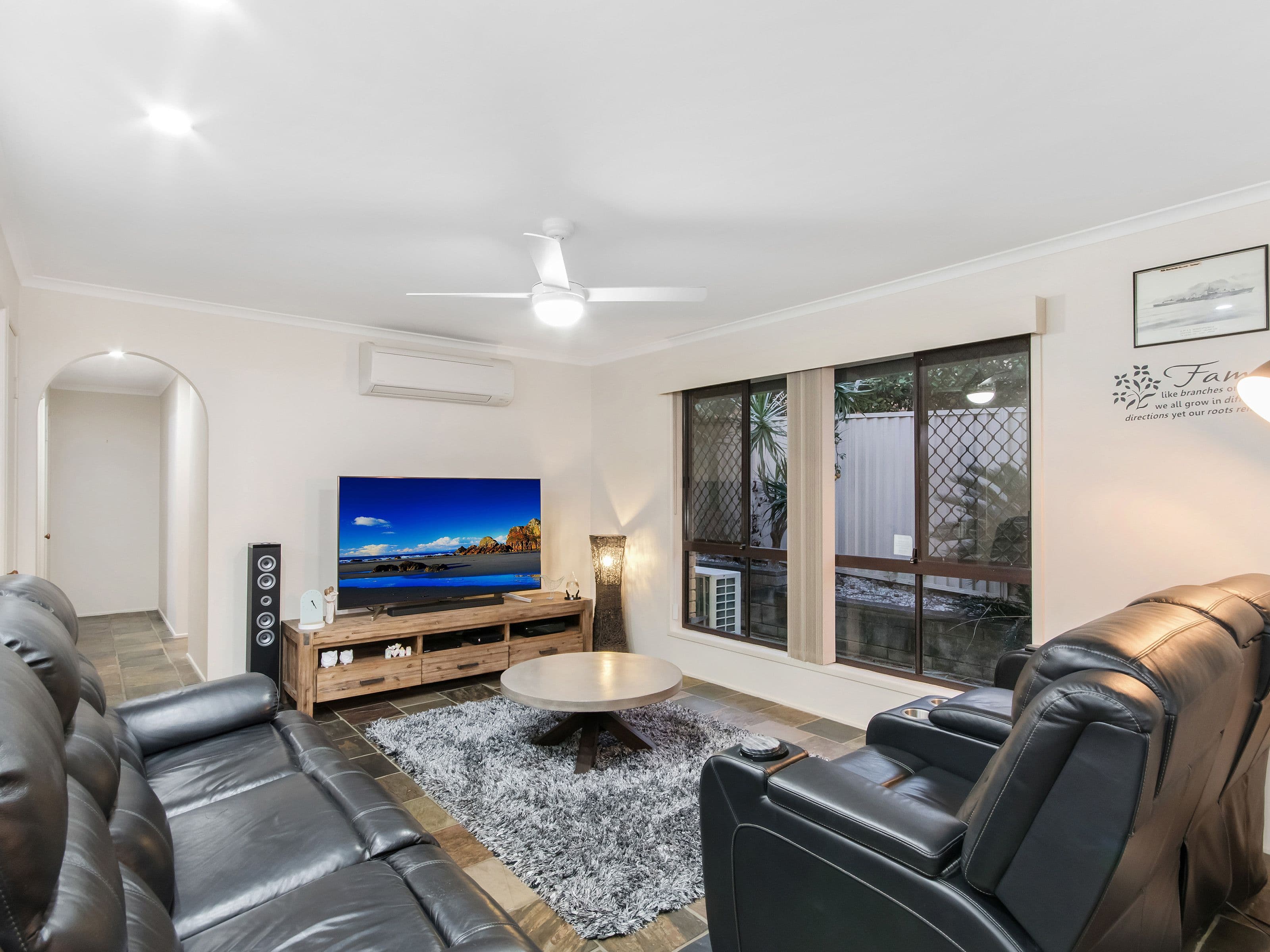 4 Plympton Court, Helensvale QLD 4212, Helensvale - Thumbnail 8