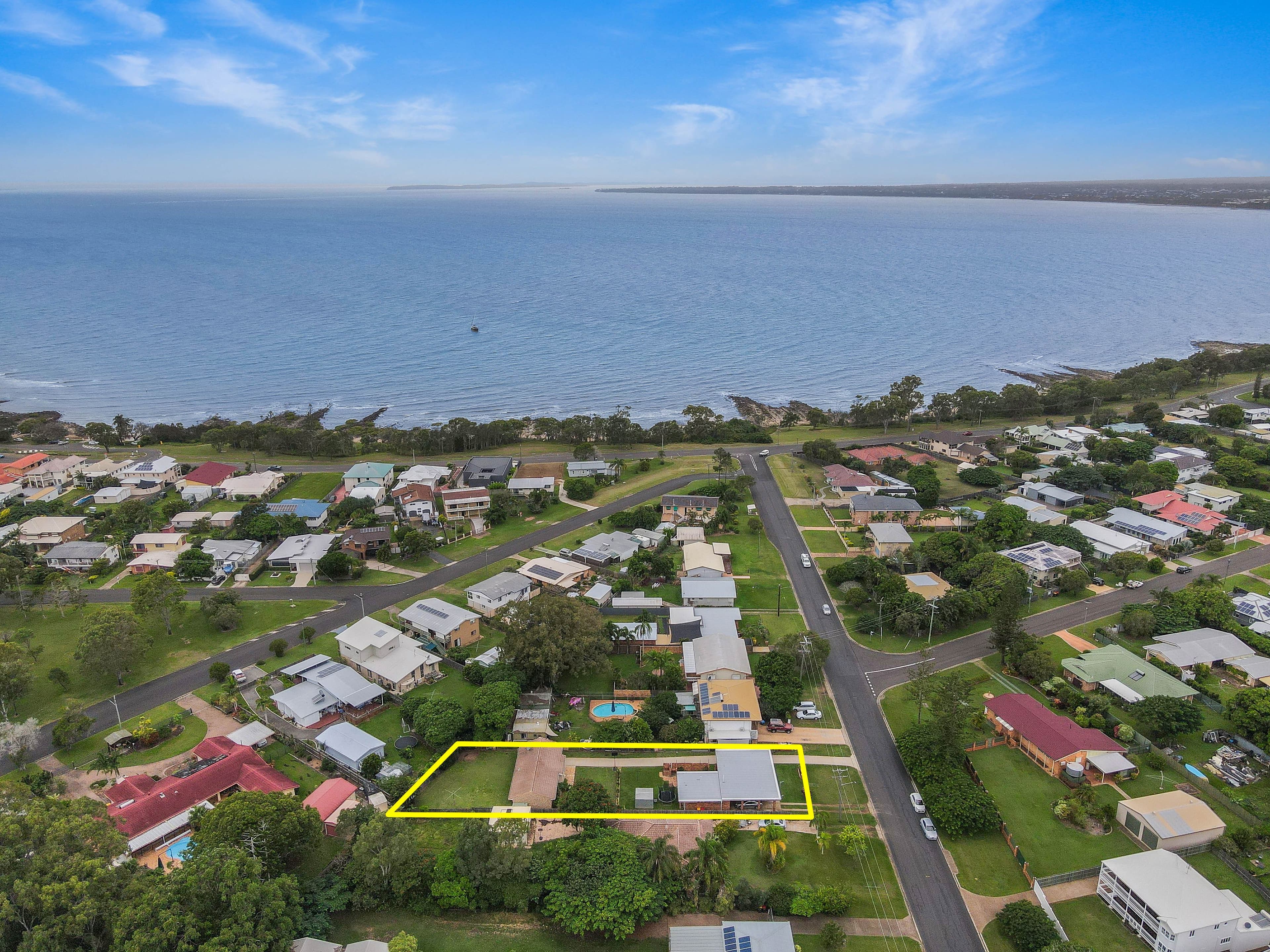 86 Corfield Street, Point Vernon QLD 4655, Point Vernon - Image 1