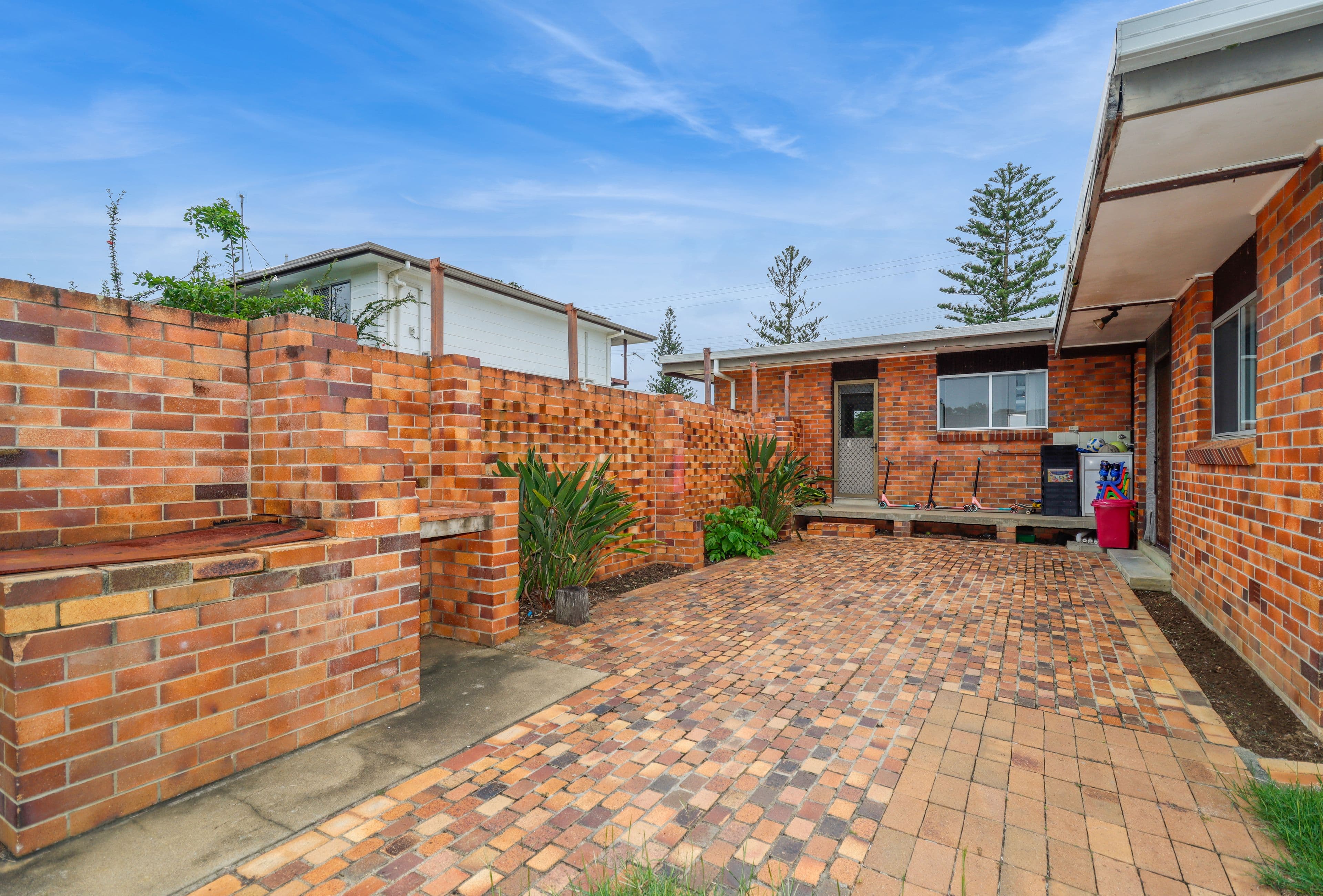 86 Corfield Street, Point Vernon QLD 4655, Point Vernon - Thumbnail 7