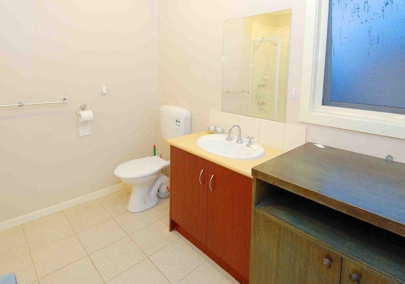 7 Birch Avenue, TULLAMARINE VIC 3043, Tullamarine - Thumbnail 4