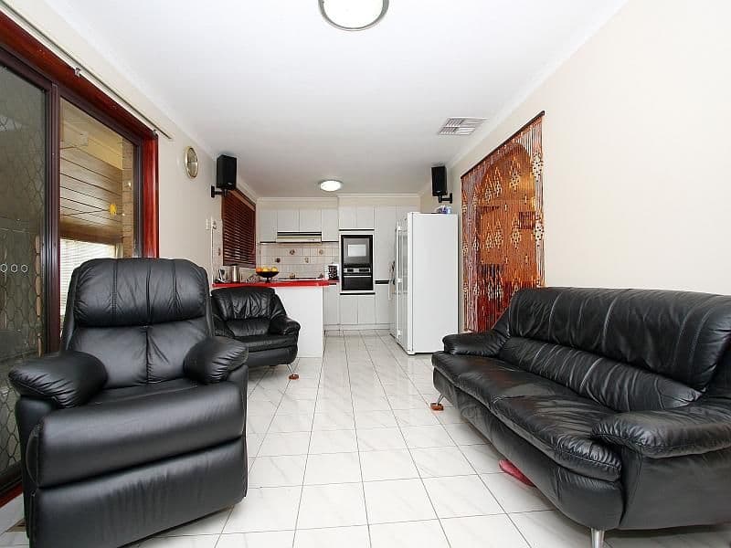 1 Emmerson Court, MILL PARK VIC 3082, Mill Park - Thumbnail 6
