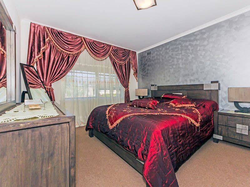 14 Centenary Crescent, Werribee VIC 3030, Werribee - Thumbnail 3