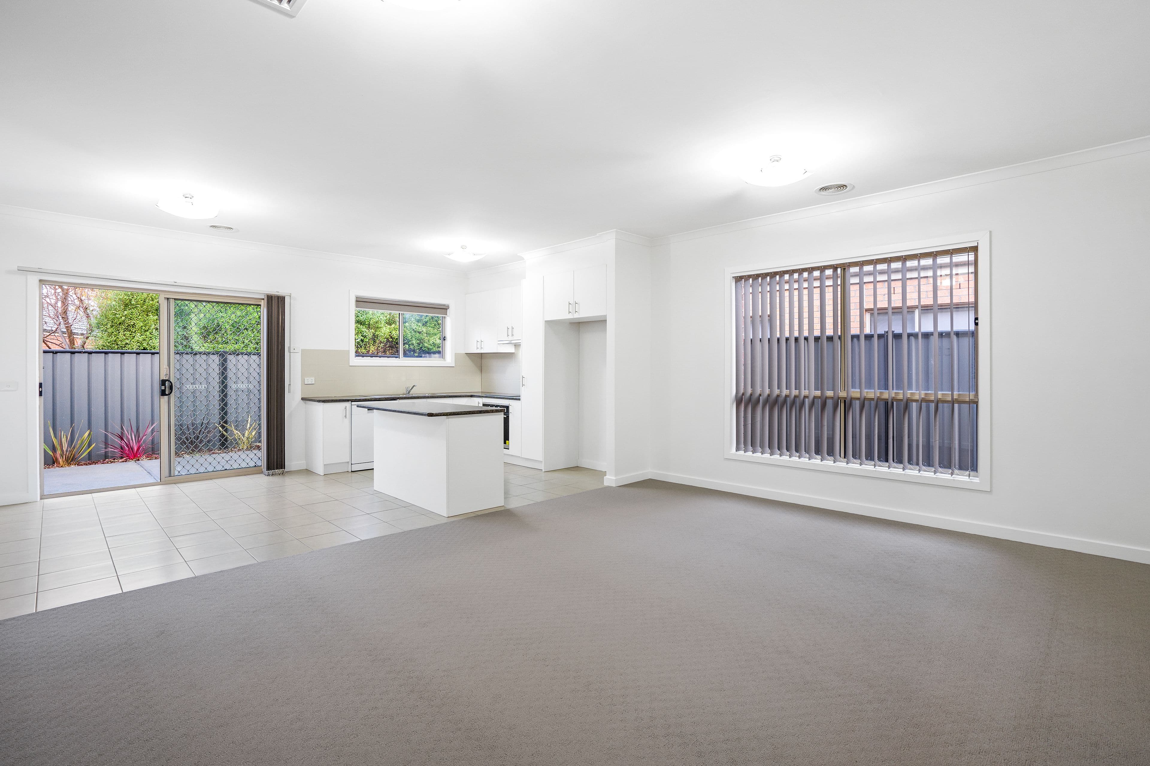 6 Dorset Walk, Mernda VIC 3754, Mernda - Thumbnail 6