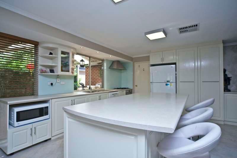 228 Epsom Avenue, BELMONT WA 6104, Belmont - Thumbnail 4