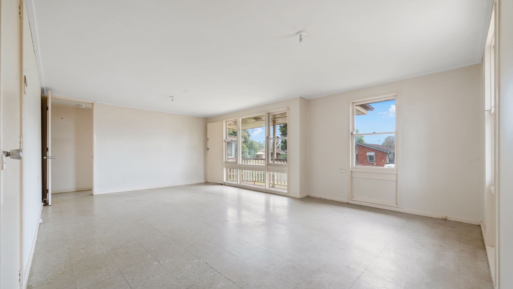 5 Ponds Way, Airds NSW 2560, Airds - Thumbnail 2