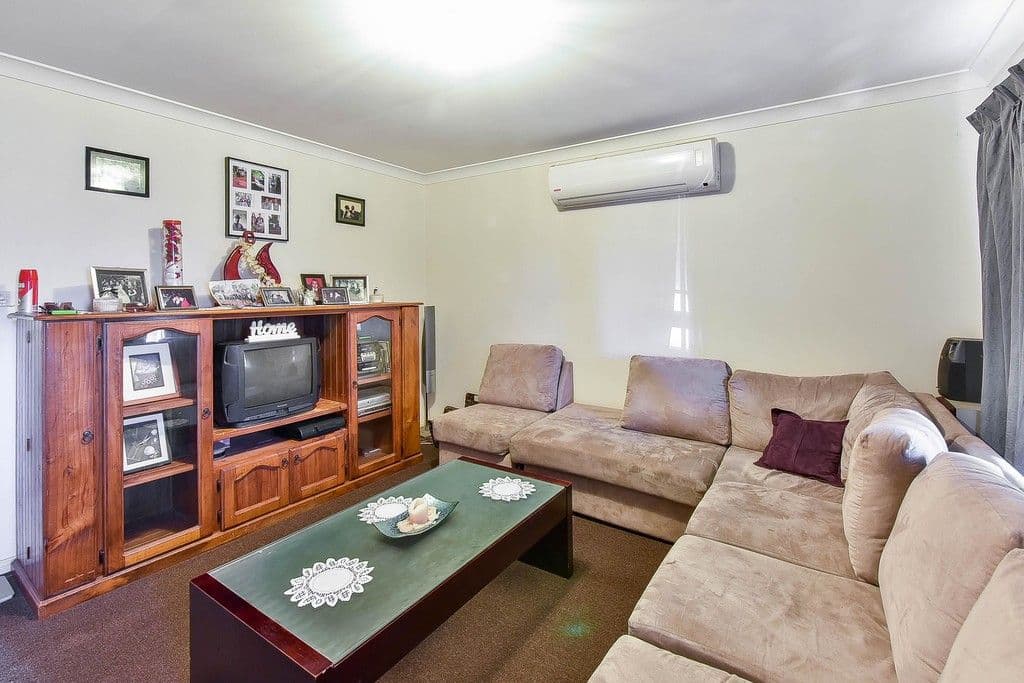 17 Webb Place, Minto NSW 2566, Minto - Thumbnail 2