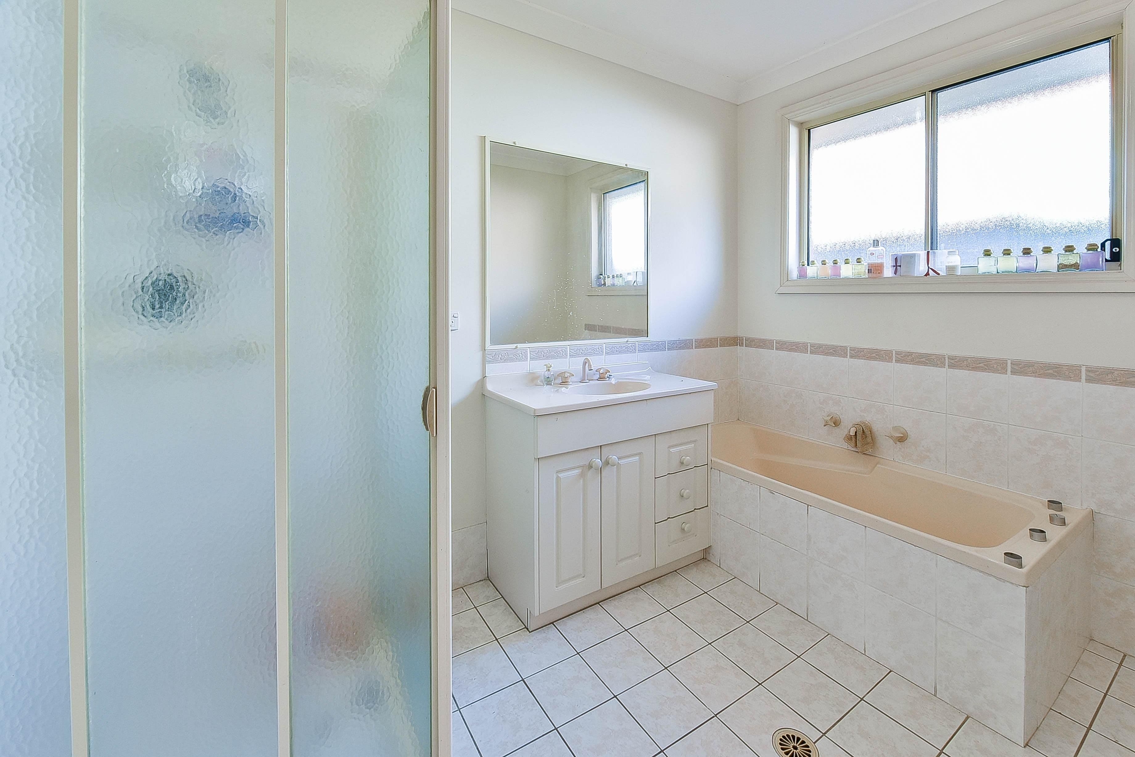 17 Webb Place, Minto NSW 2566, Minto - Thumbnail 5