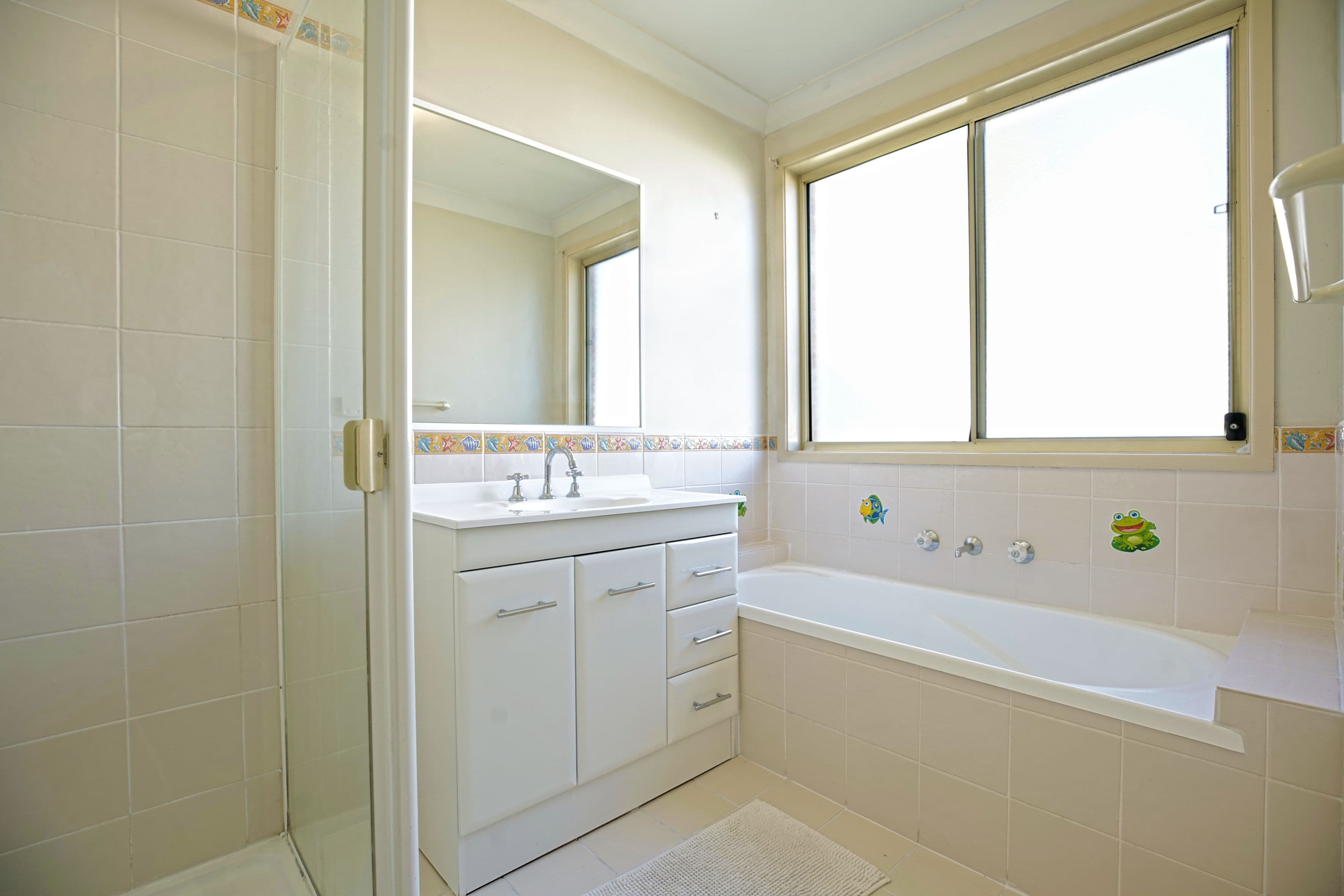 78 The Lakes Drive, Glenmore Park - Thumbnail 5