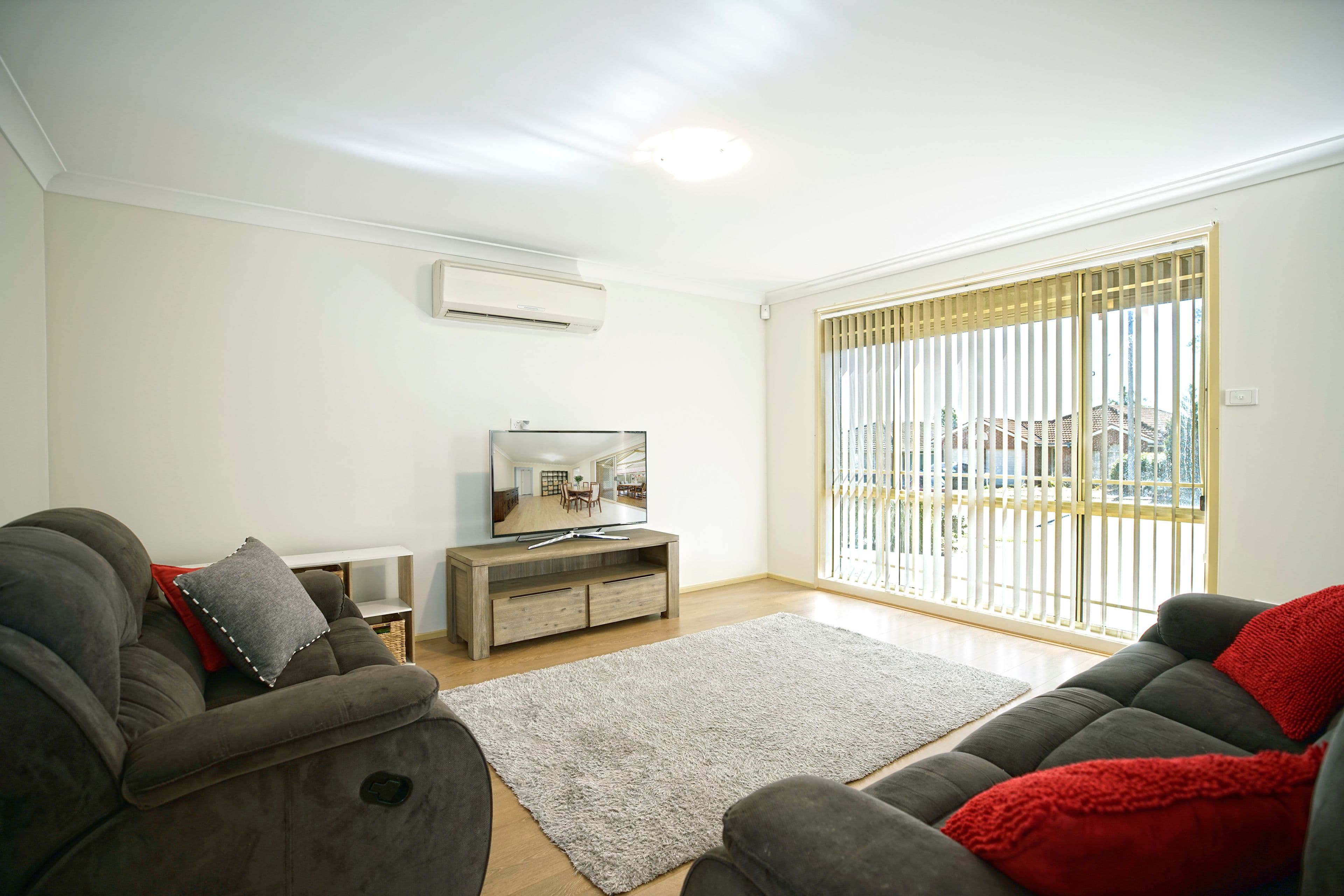 78 The Lakes Drive, Glenmore Park - Thumbnail 6