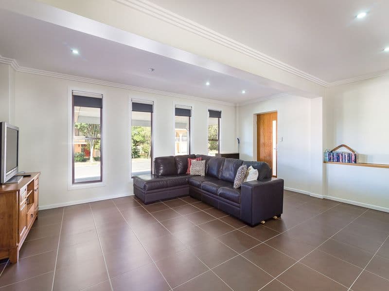 4 Gaillardia Street, Macgregor QLD 4109, Macgregor - Thumbnail 3