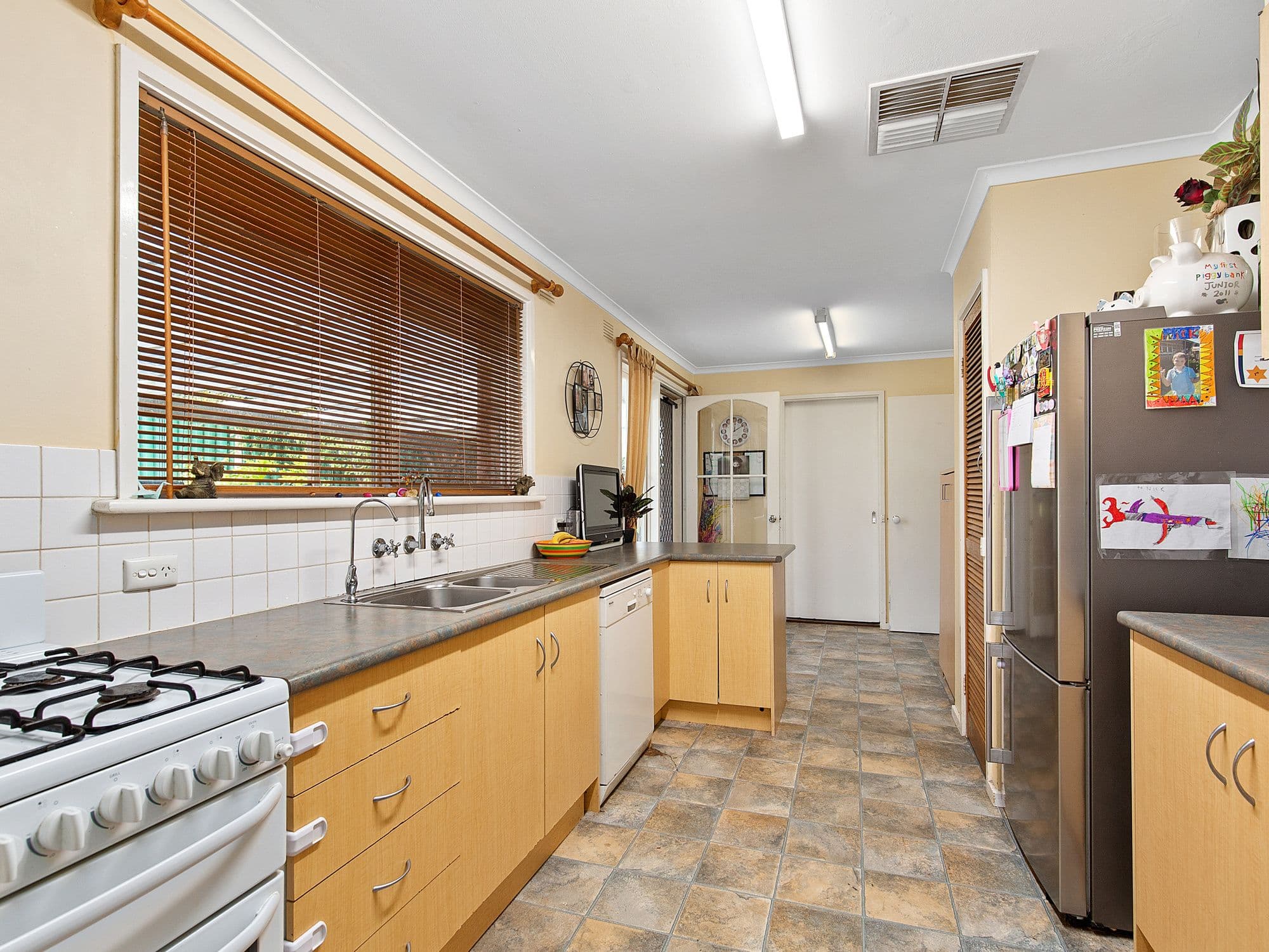 8 Pacy Court, Reynella SA 5161, Reynella - Thumbnail 2